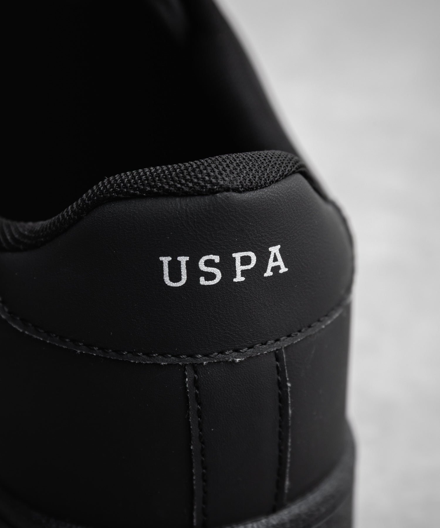 U.S. POLO ASSN. ユーエスポロアッスン ローカット 紐靴コートスニーカー 15640