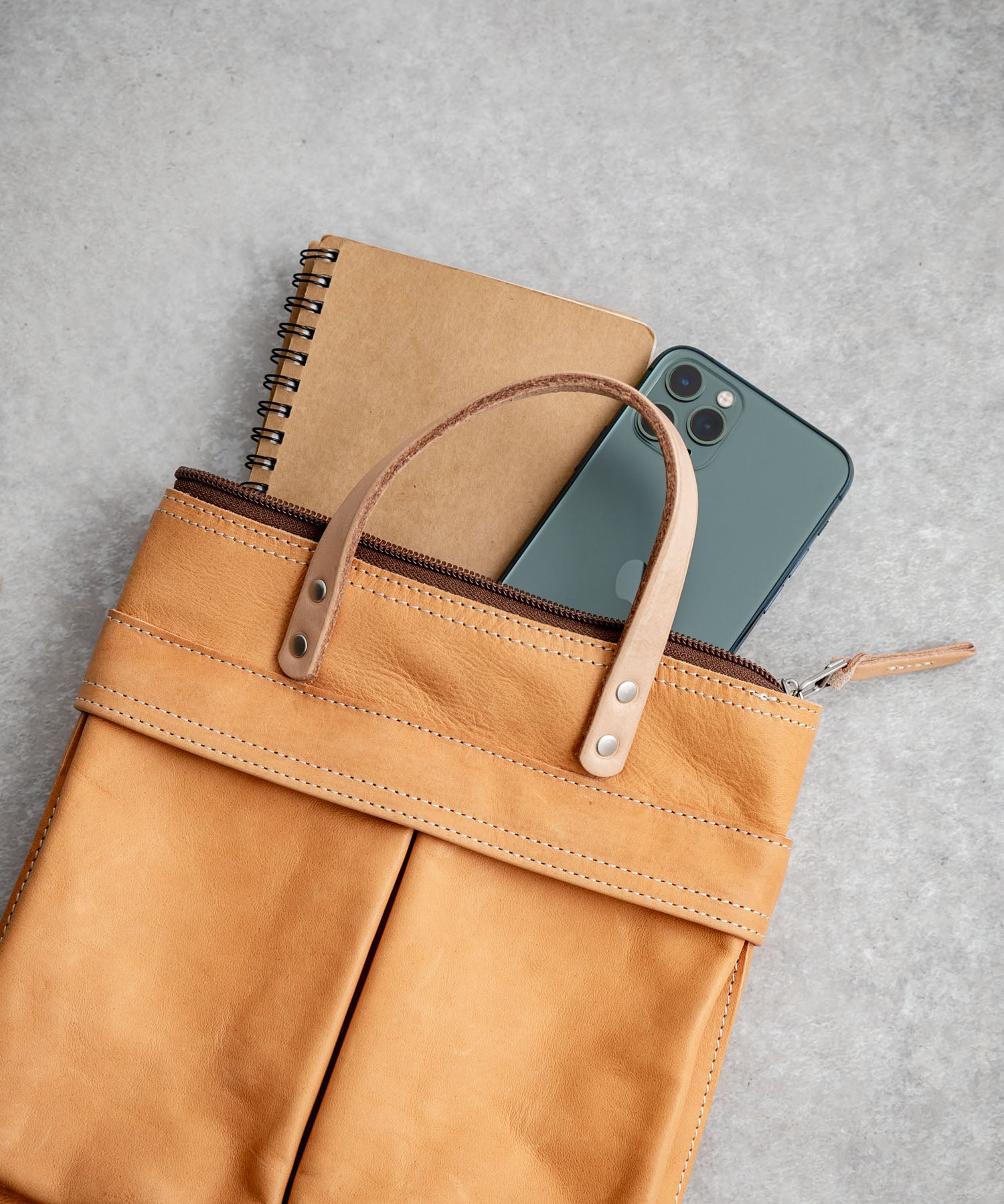 Butler Verner Sails バトラーバーナーセイルズ 日本製 国産ホースレザーミニヘルメットバッグ JA-2928 14269