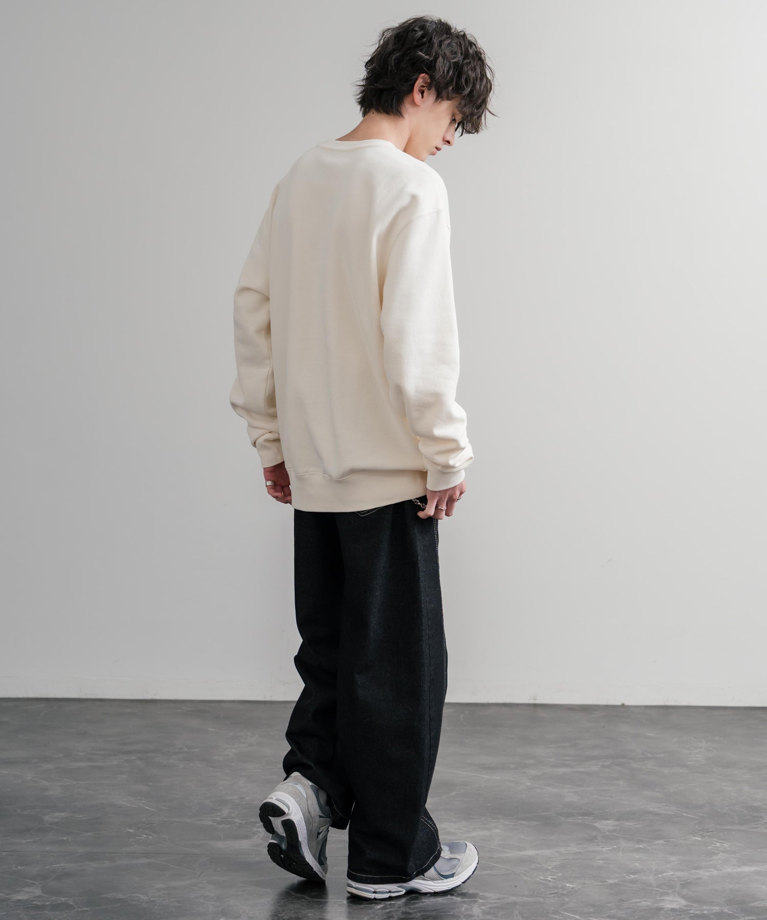 HUF ハフ TRANSIT AUTHORITY CREWNECK オーバーサイズ裏起毛トレーナースウェット	15019