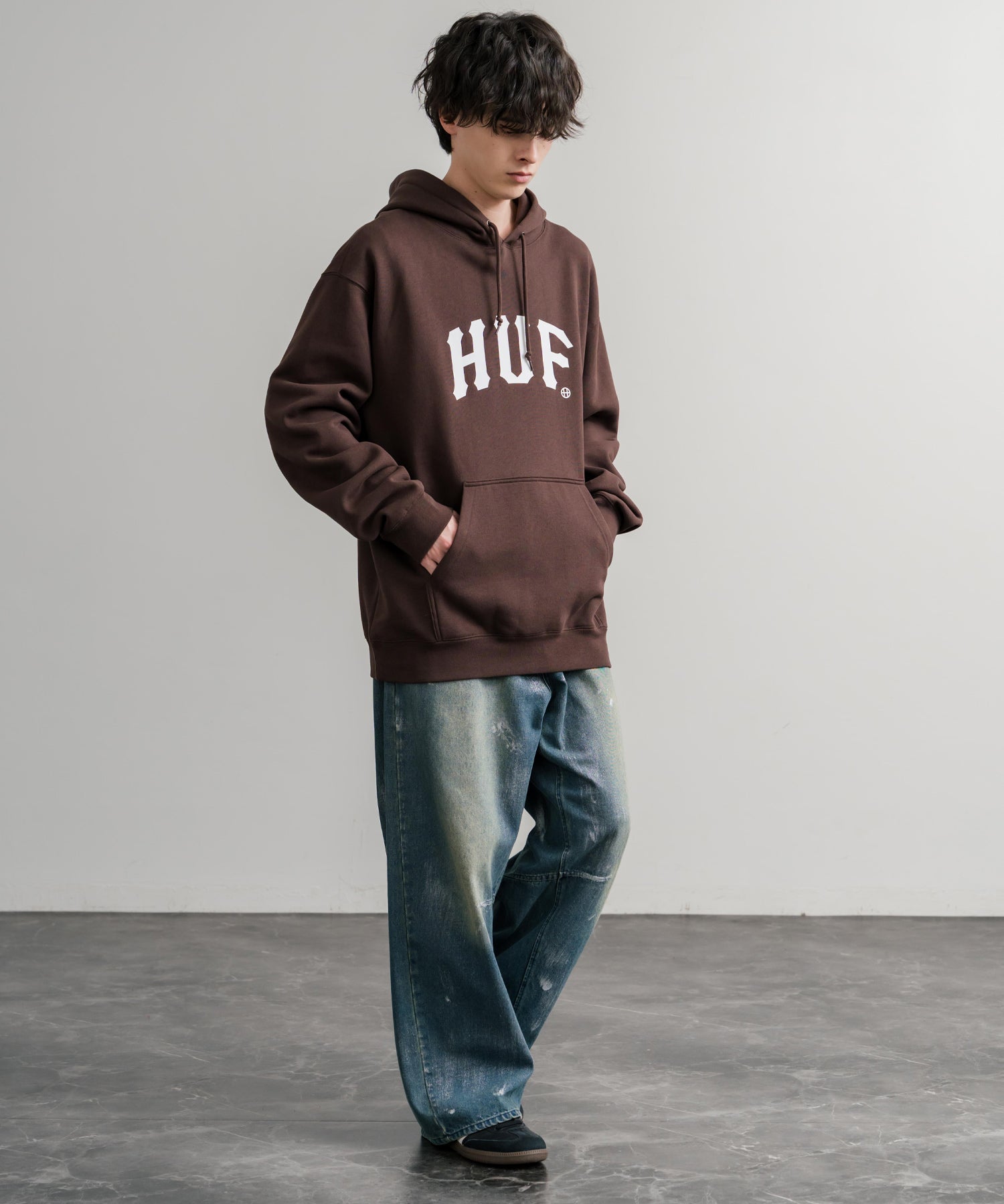 HUF ハフ ARCH P/O HOODIE オーバーサイズアーチロゴプリント裏起毛プルオーバーパーカー 15020