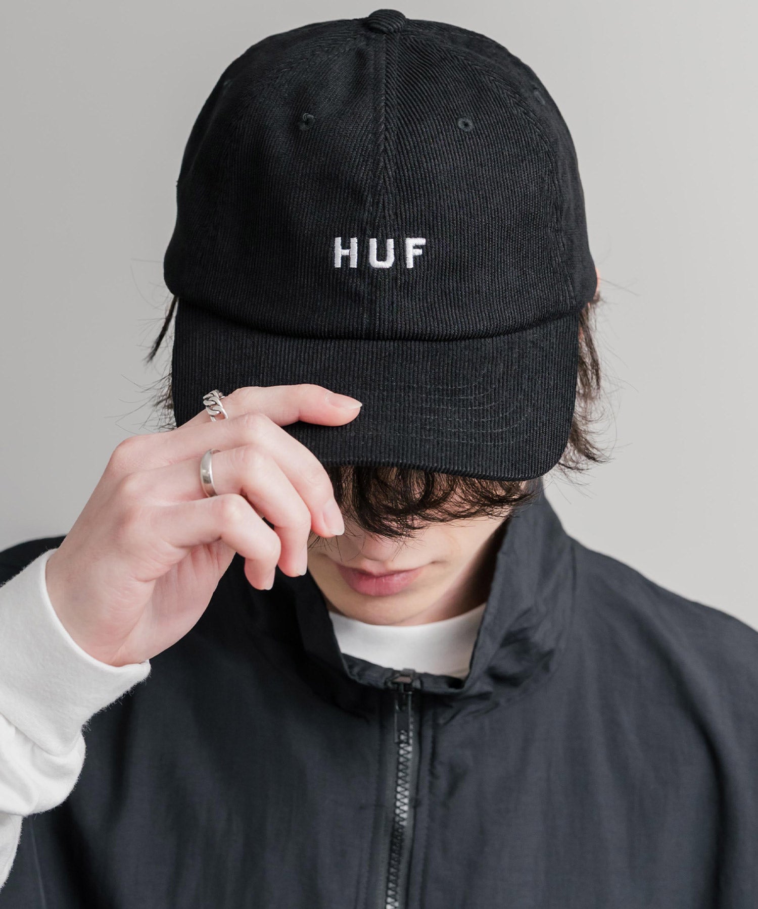 HUF ハフ OG CORDUROY 6-PANEL CV HAT ワンポイントロゴ刺繍コーデュロイキャップ 15022