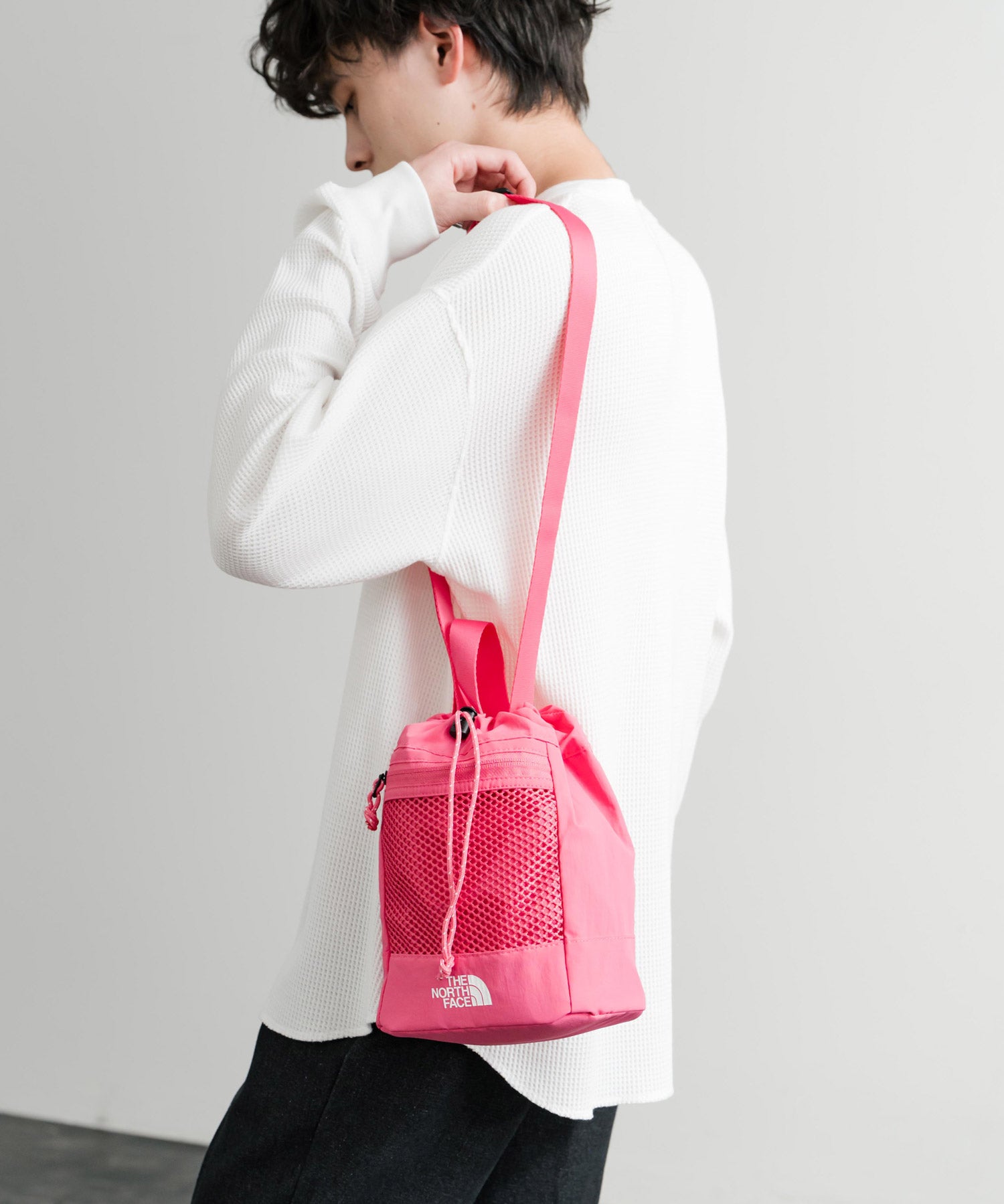 新色追加 日本未展開モデル THE NORTH FACE ザ・ノースフェイス WHITE LABEL LINDEN MESH BUCKET BAG MINI 2WAYバケットバッグミニ 韓国限定 15051
