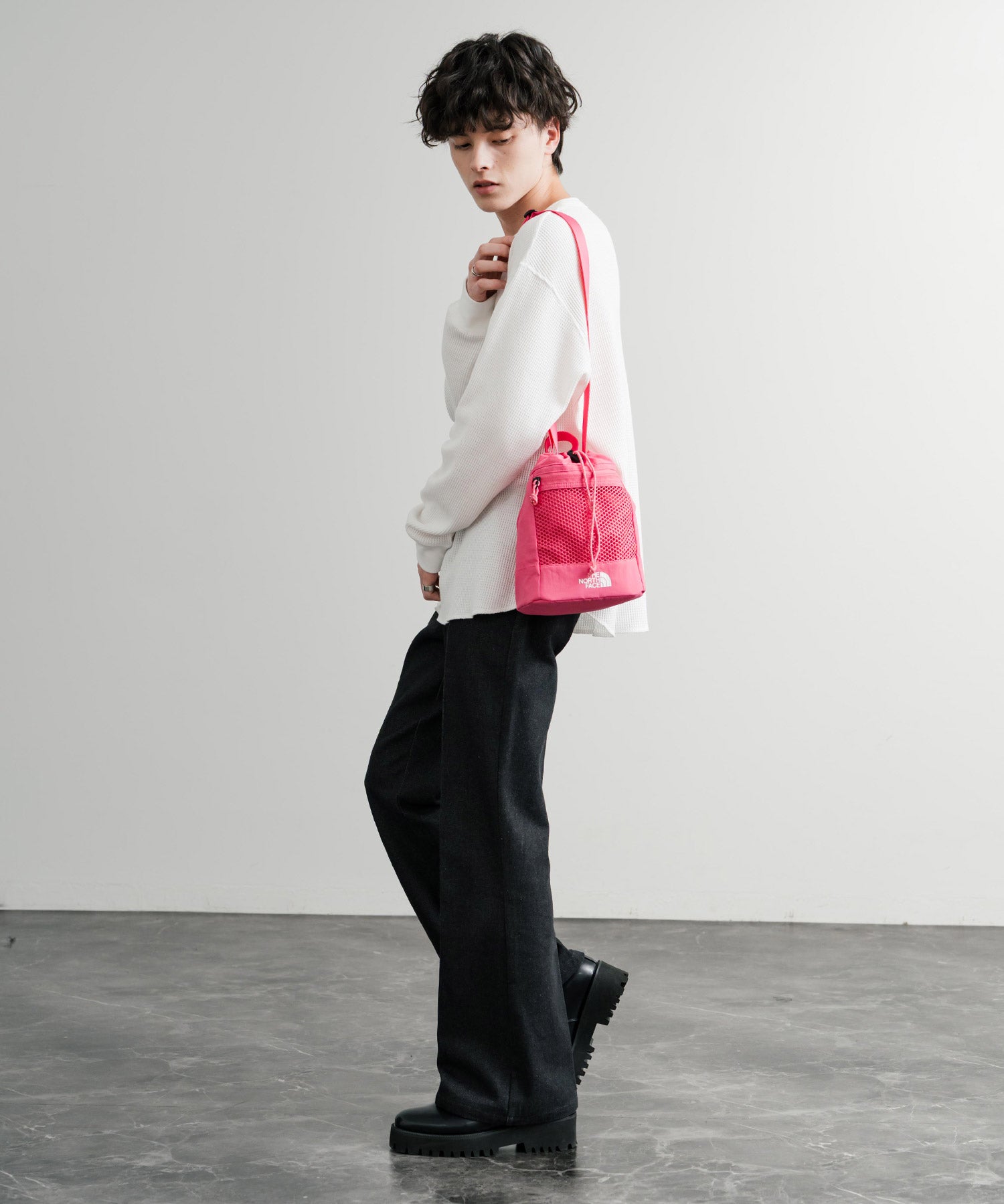 新色追加 日本未展開モデル THE NORTH FACE ザ・ノースフェイス WHITE LABEL LINDEN MESH BUCKET BAG MINI 2WAYバケットバッグミニ 韓国限定 15051