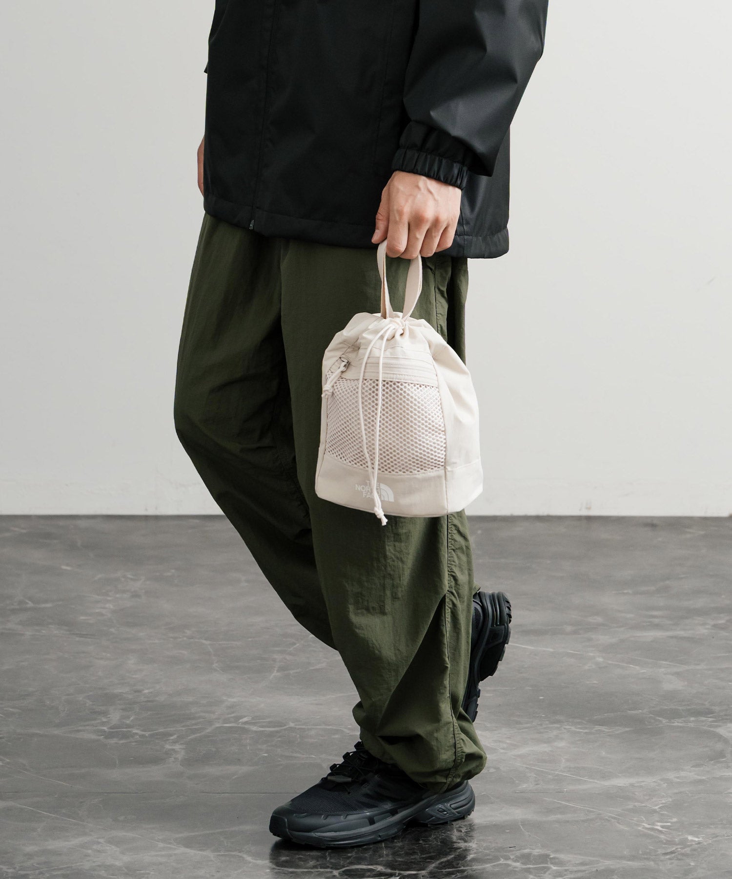 新色追加 日本未展開モデル THE NORTH FACE ザ・ノースフェイス WHITE LABEL LINDEN MESH BUCKET BAG MINI 2WAYバケットバッグミニ 韓国限定 15051