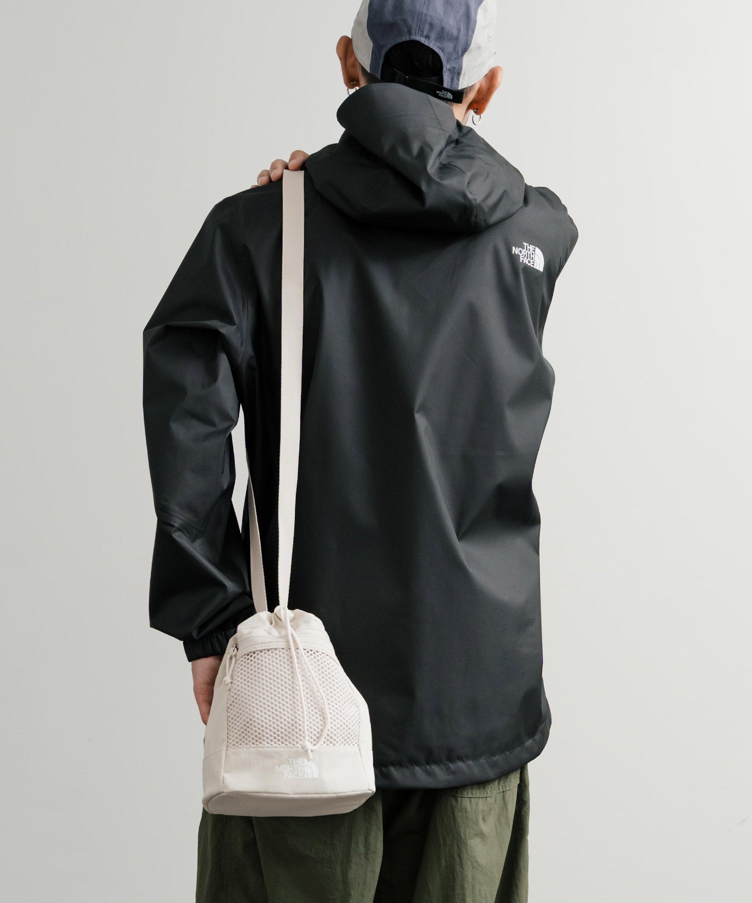 新色追加 日本未展開モデル THE NORTH FACE ザ・ノースフェイス WHITE LABEL LINDEN MESH BUCKET BAG MINI 2WAYバケットバッグミニ 韓国限定 15051