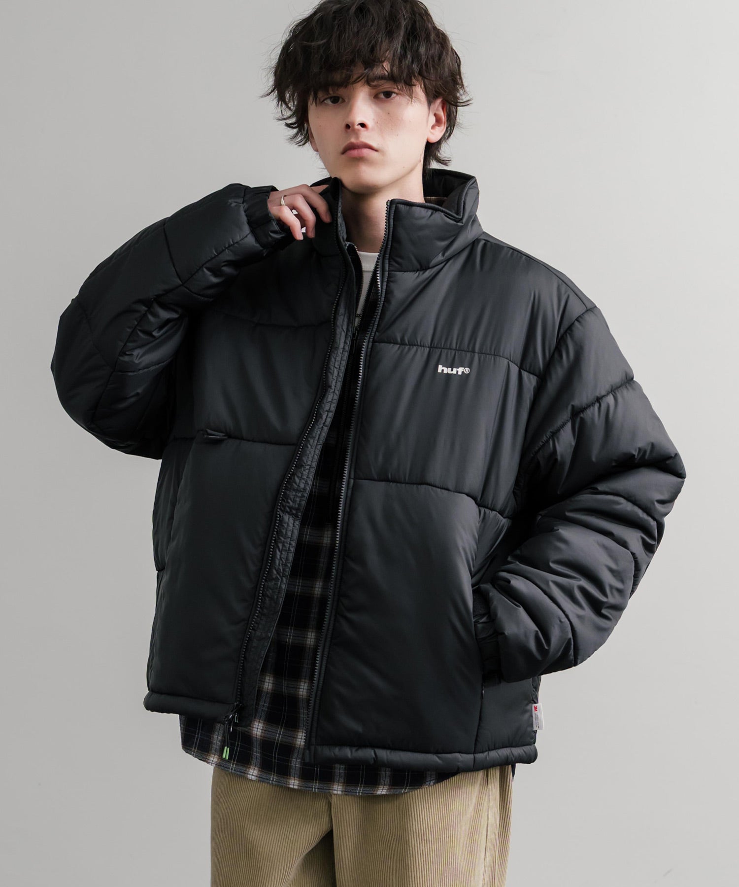 HUF ハフ SEQUOIA PUFFER JACKET REALTREE SEQUOIA PUFFER オーバーサイズワンポイントロゴ中綿ジャケット 15056