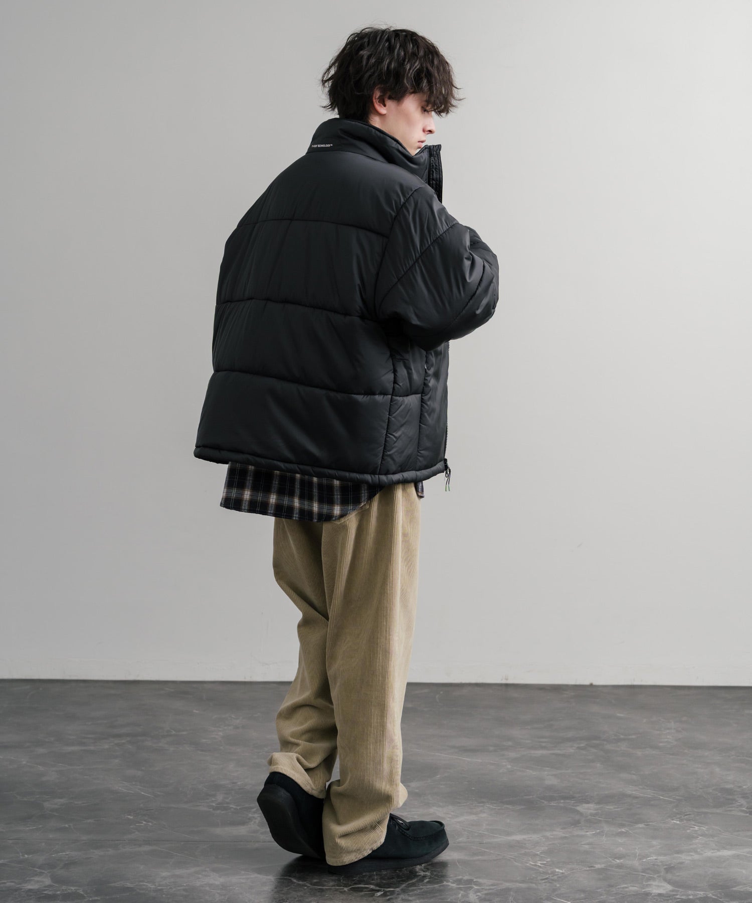 HUF ハフ SEQUOIA PUFFER JACKET REALTREE SEQUOIA PUFFER オーバーサイズワンポイントロゴ中綿ジャケット 15056