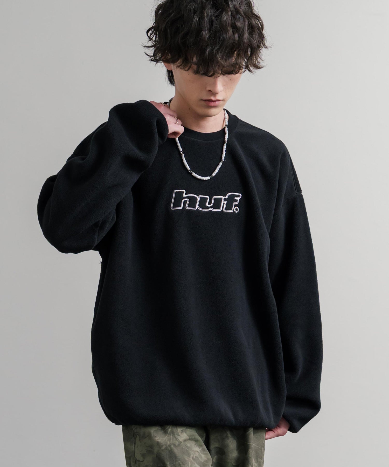 HUF ハフ H DOT POLAR FLEECE CREWNECK オーバーサイズポーラーフリースプルオーバートレーナー 15057