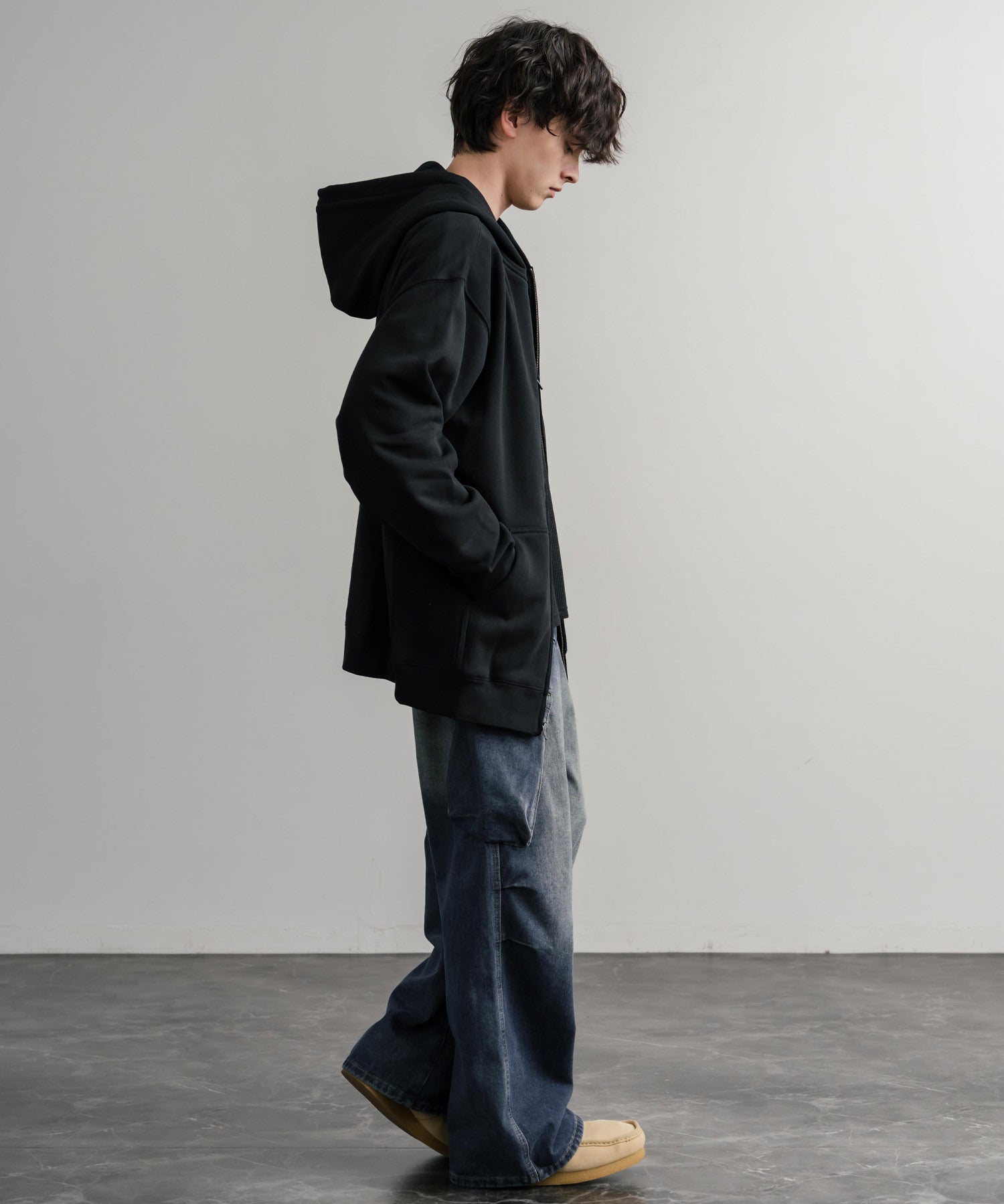 HUF ハフ ALL CAPS F/Z HOODIE オーバーサイズ裏起毛ワンポイントロゴ刺繍フルジップパーカー 15058