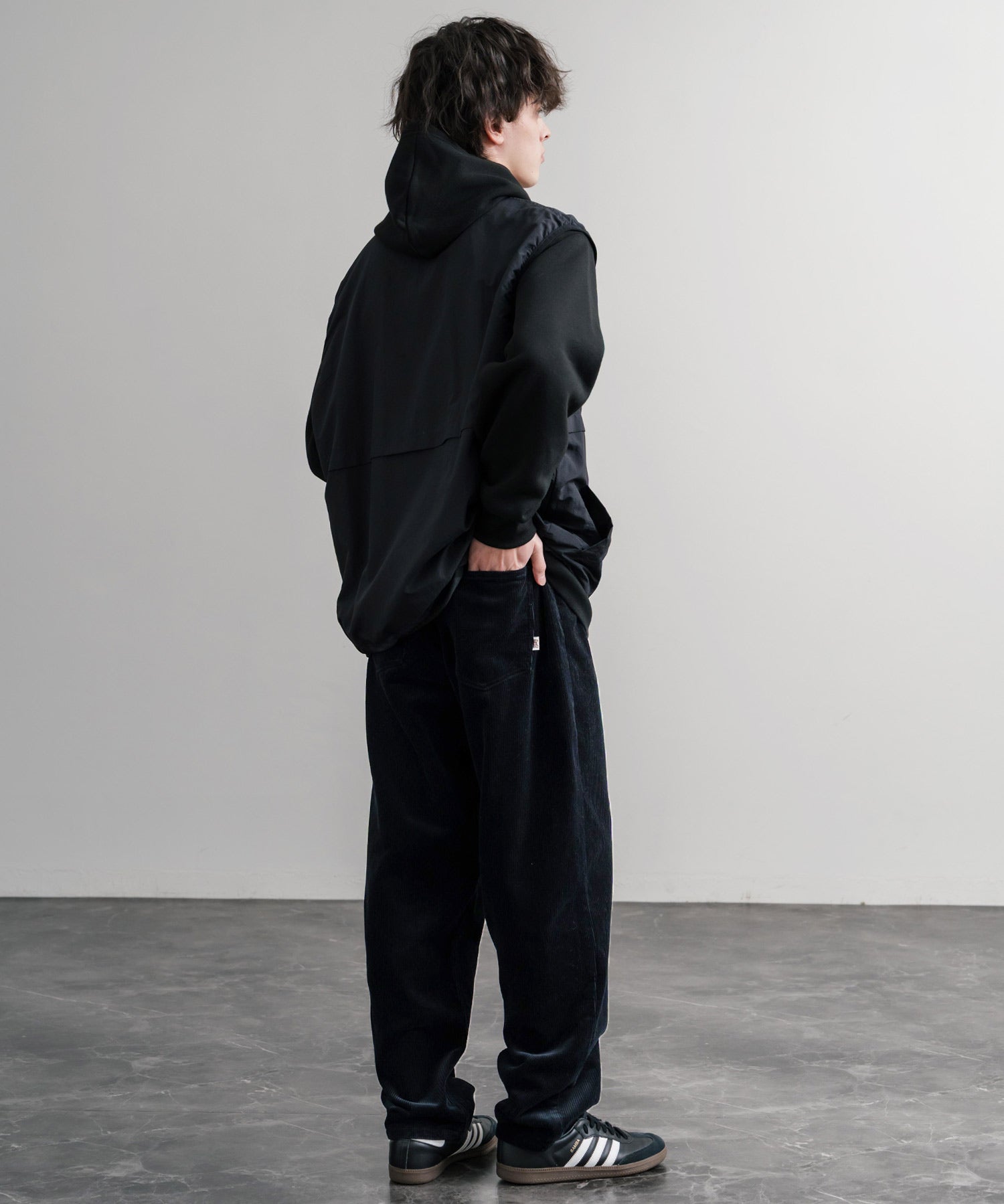 HUF ハフ CROMER CORDUROY PANT ワンポイントロゴ刺繍入りコーデュロイテーパードワイドパンツ 15060