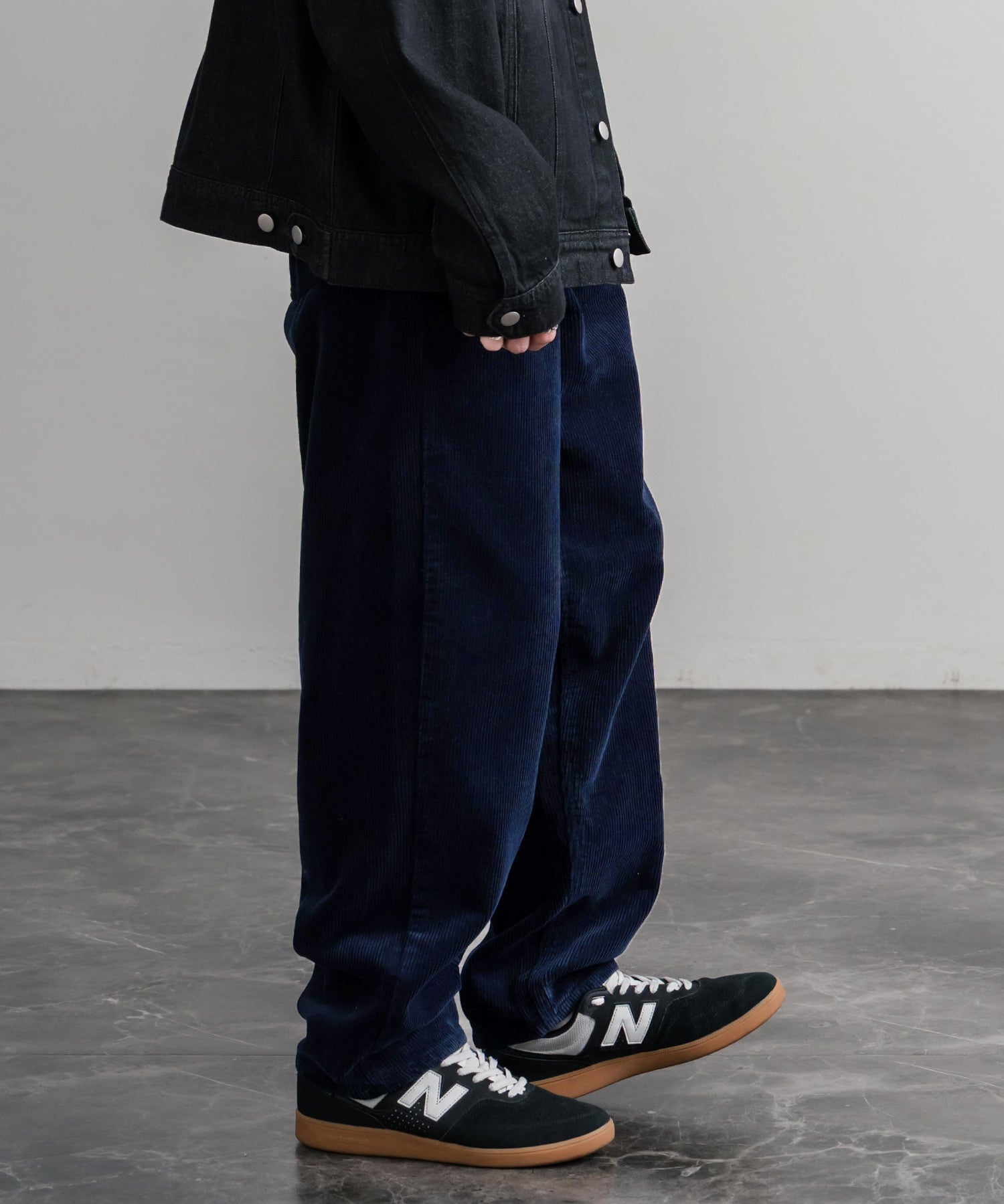 HUF ハフ CROMER CORDUROY PANT ワンポイントロゴ刺繍入りコーデュロイテーパードワイドパンツ 15060