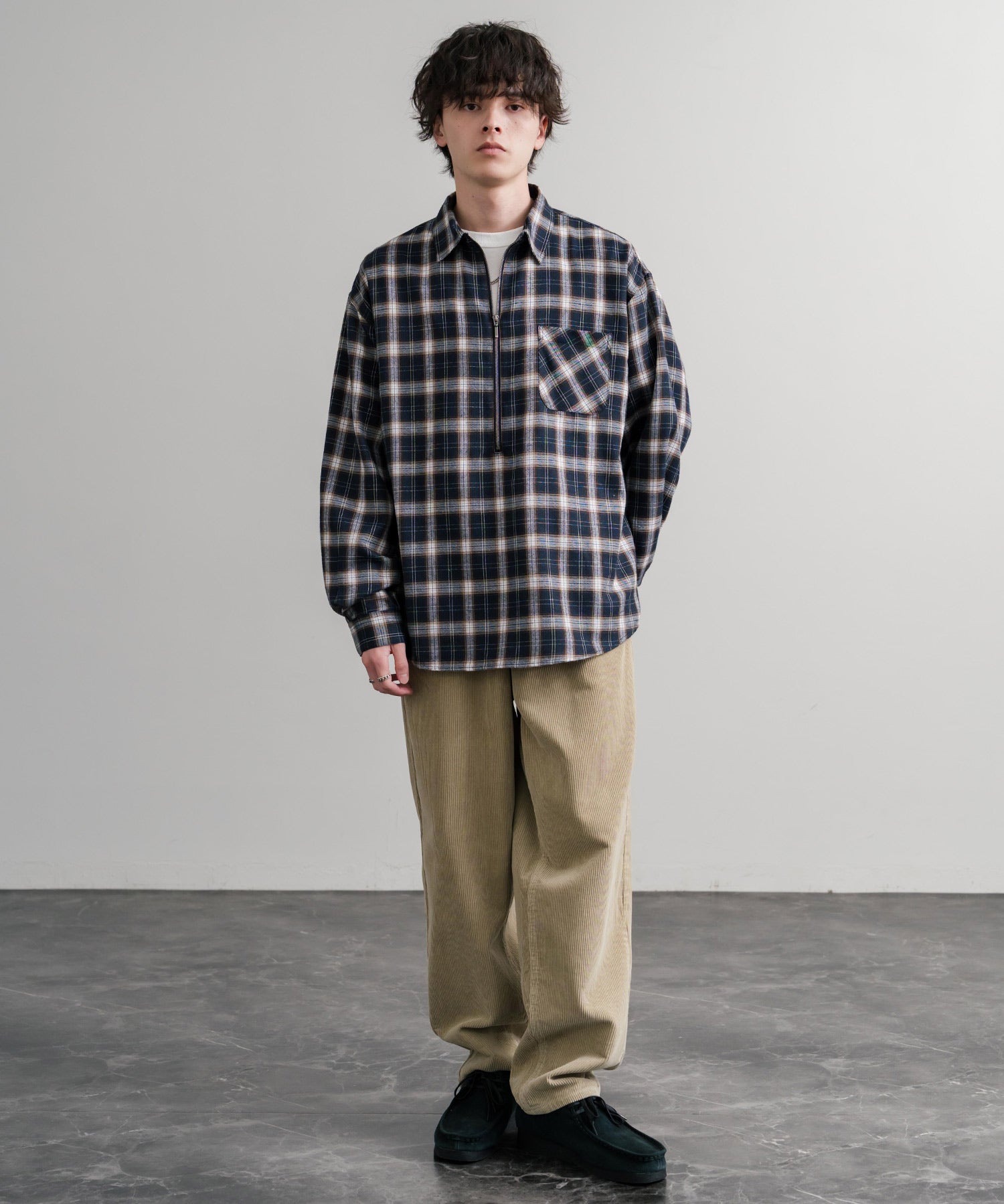 HUF ハフ CROMER CORDUROY PANT ワンポイントロゴ刺繍入りコーデュロイテーパードワイドパンツ 15060