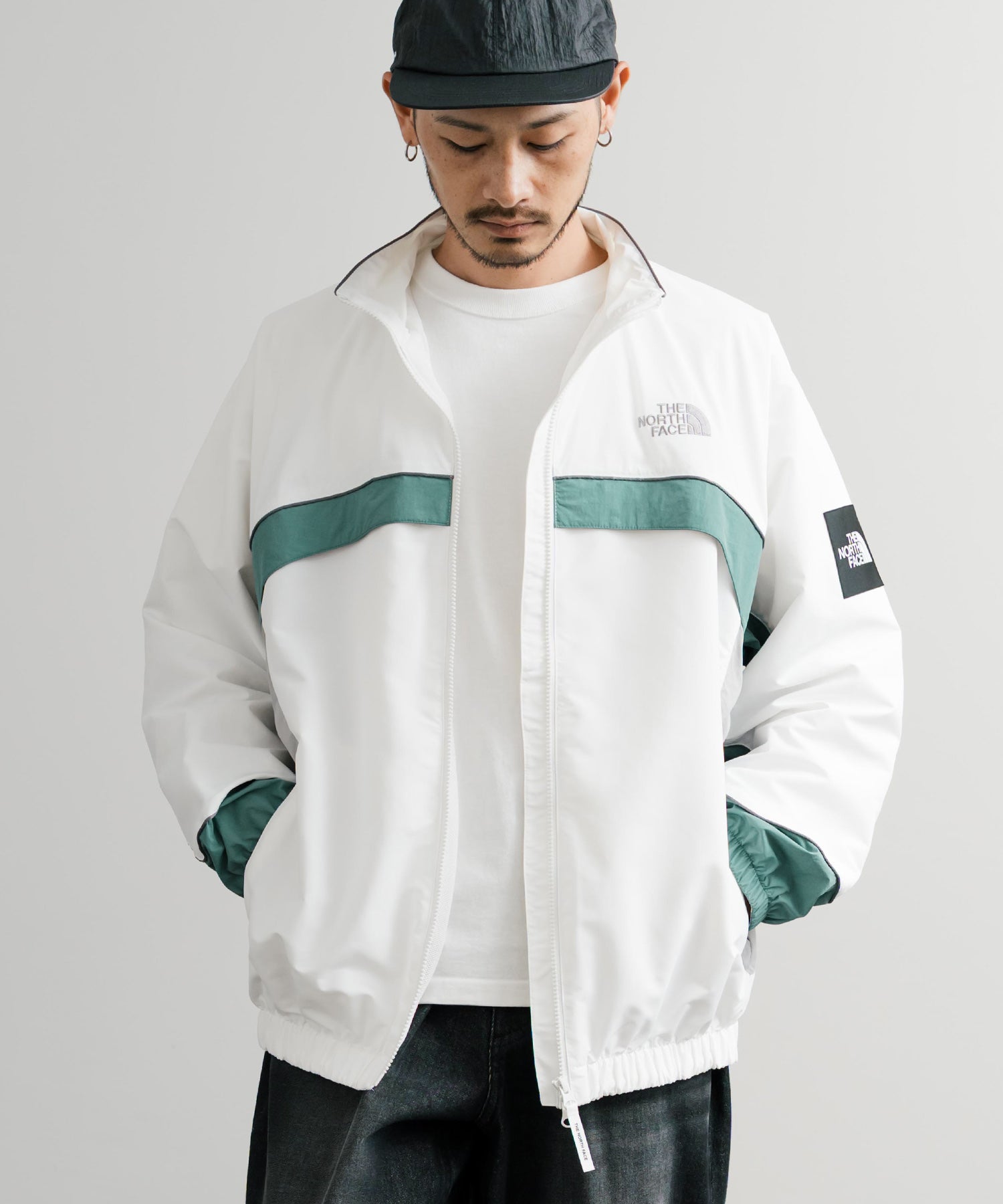 日本未展開モデル THE NORTH FACE ザ・ノースフェイス WHITE LABEL ホワイトレーベル KICKFLEX JACKET 配色切替パイピングロゴ刺繍ナイロンジャケット 15063