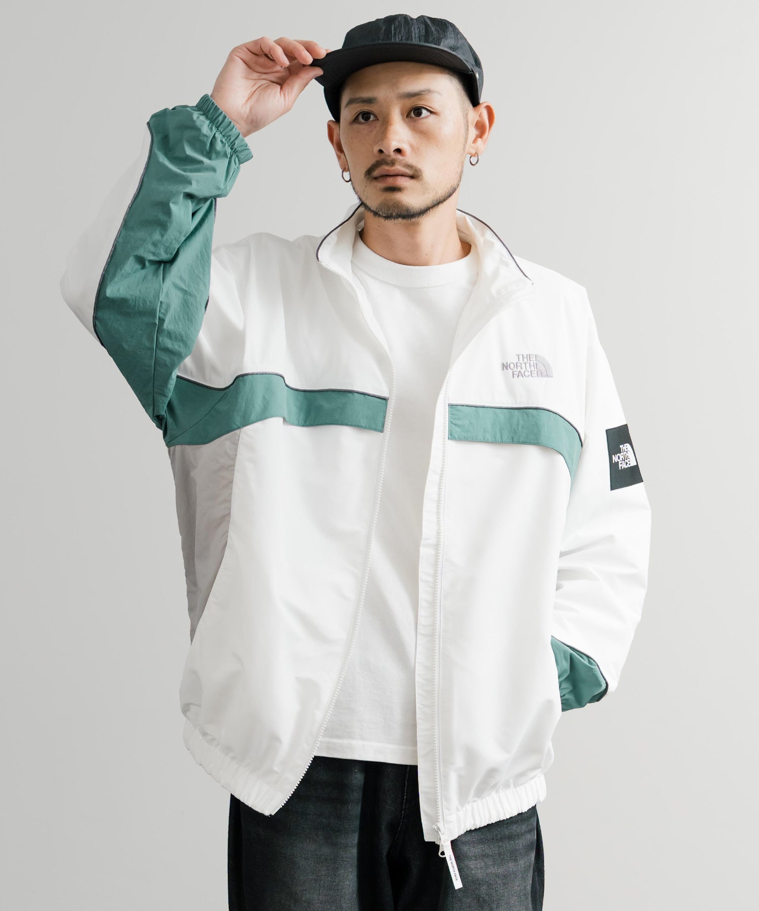 日本未展開モデル THE NORTH FACE ザ・ノースフェイス WHITE LABEL ホワイトレーベル KICKFLEX JACKET 配色切替パイピングロゴ刺繍ナイロンジャケット 15063