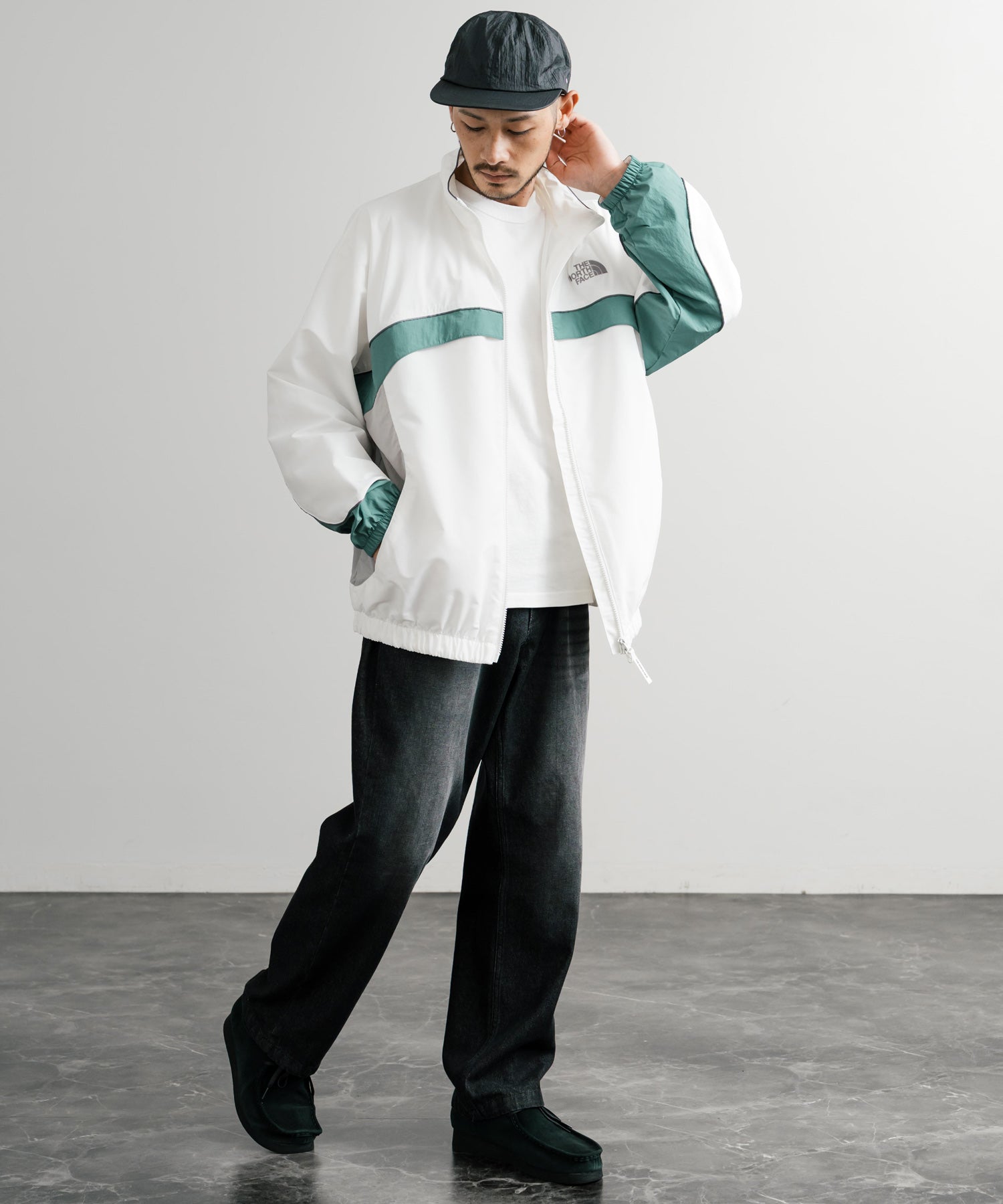 日本未展開モデル THE NORTH FACE ザ・ノースフェイス WHITE LABEL ホワイトレーベル KICKFLEX JACKET 配色切替パイピングロゴ刺繍ナイロンジャケット 15063