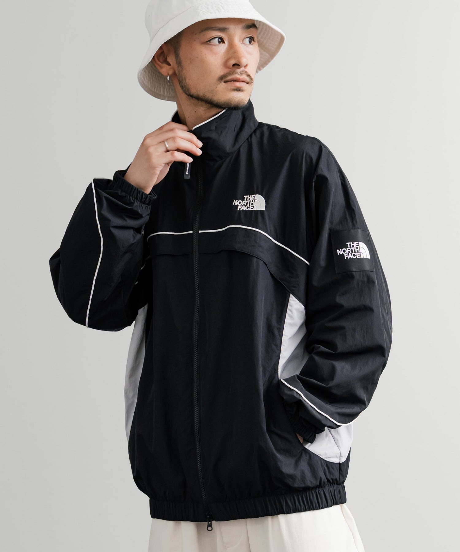 15063_blk_2.jpg