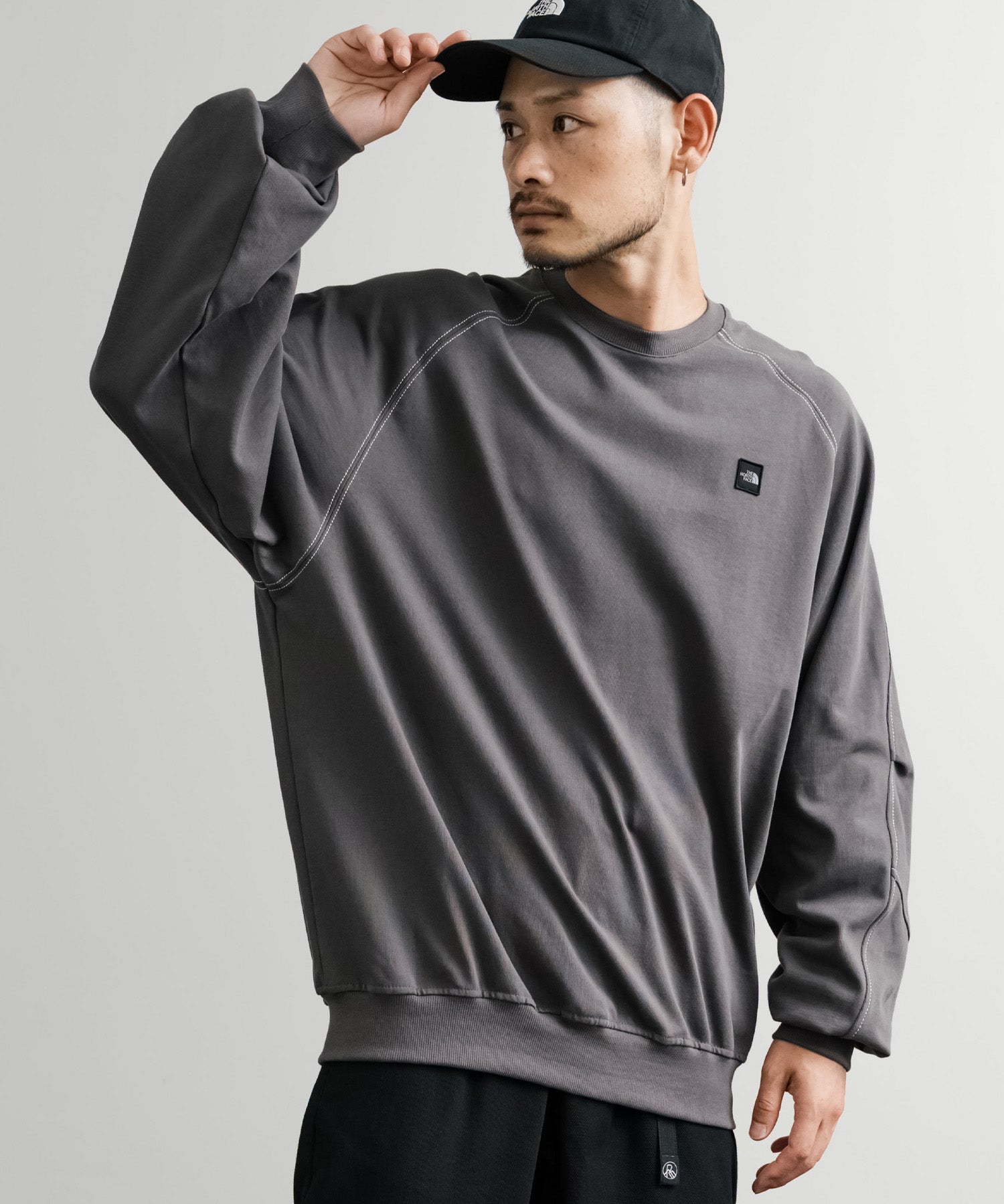 日本未展開モデル THE NORTH FACE ザ・ノースフェイス WHITE LABEL ホワイトレーベル MINI BOX STITCH SWEATSHIRTS オーバーサイズミニボックスロゴ刺繍ステッチスウェット 15064