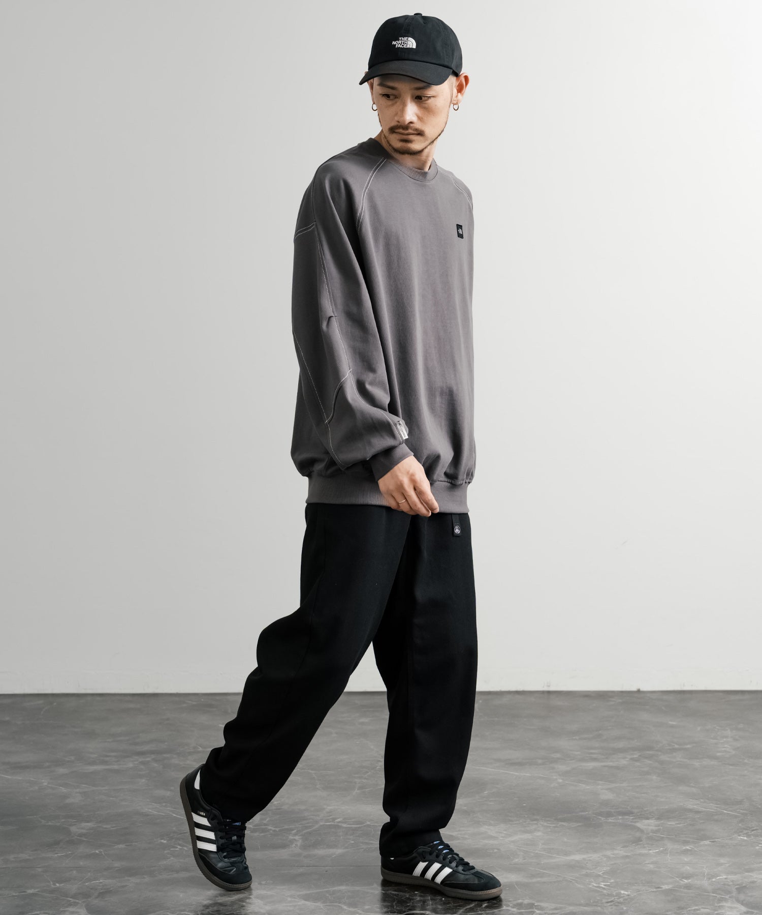 日本未展開モデル THE NORTH FACE ザ・ノースフェイス WHITE LABEL ホワイトレーベル MINI BOX STITCH SWEATSHIRTS オーバーサイズミニボックスロゴ刺繍ステッチスウェット 15064