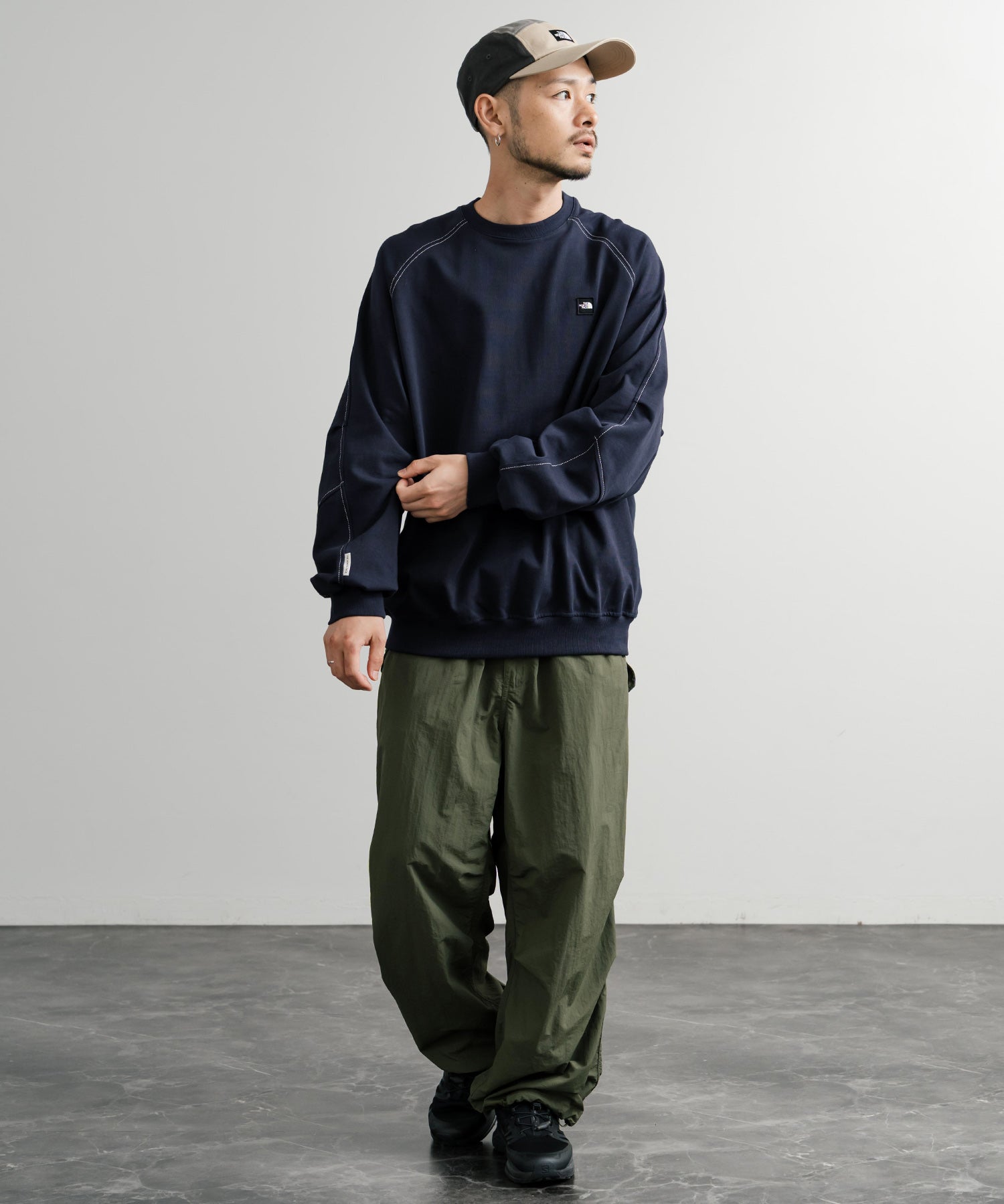 日本未展開モデル THE NORTH FACE ザ・ノースフェイス WHITE LABEL ホワイトレーベル MINI BOX STITCH SWEATSHIRTS オーバーサイズミニボックスロゴ刺繍ステッチスウェット 15064