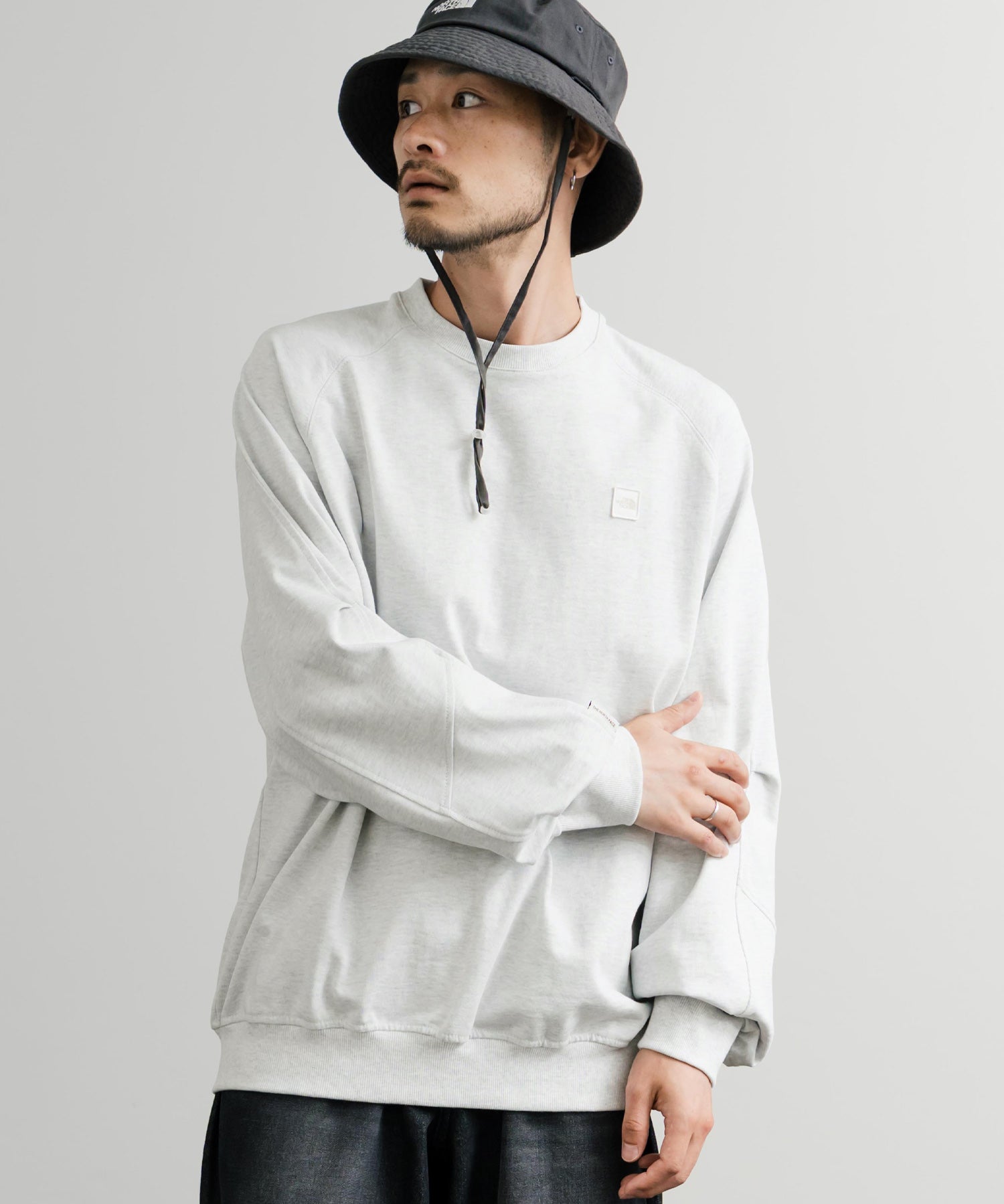 日本未展開モデル THE NORTH FACE ザ・ノースフェイス WHITE LABEL ホワイトレーベル MINI BOX STITCH SWEATSHIRTS オーバーサイズミニボックスロゴ刺繍ステッチスウェット 15064