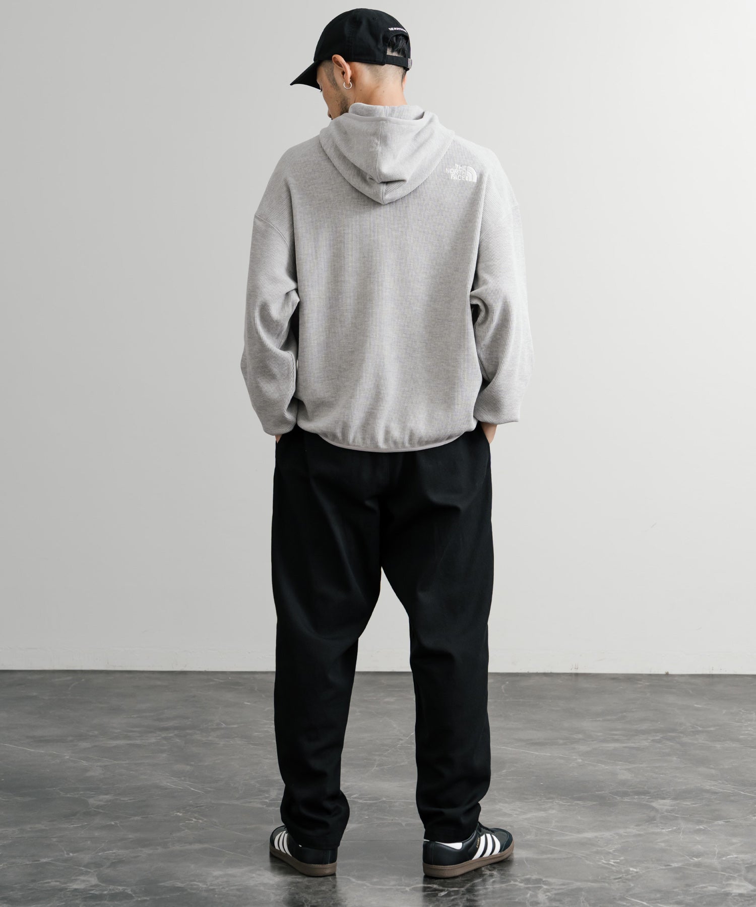 日本未展開モデル THE NORTH FACE ザ・ノースフェイス WHITE LABEL ホワイトレーベル WAFFLE HOOD PULLOVER オーバーサイズワッフルミニボックスロゴ刺繍パーカー 15065
