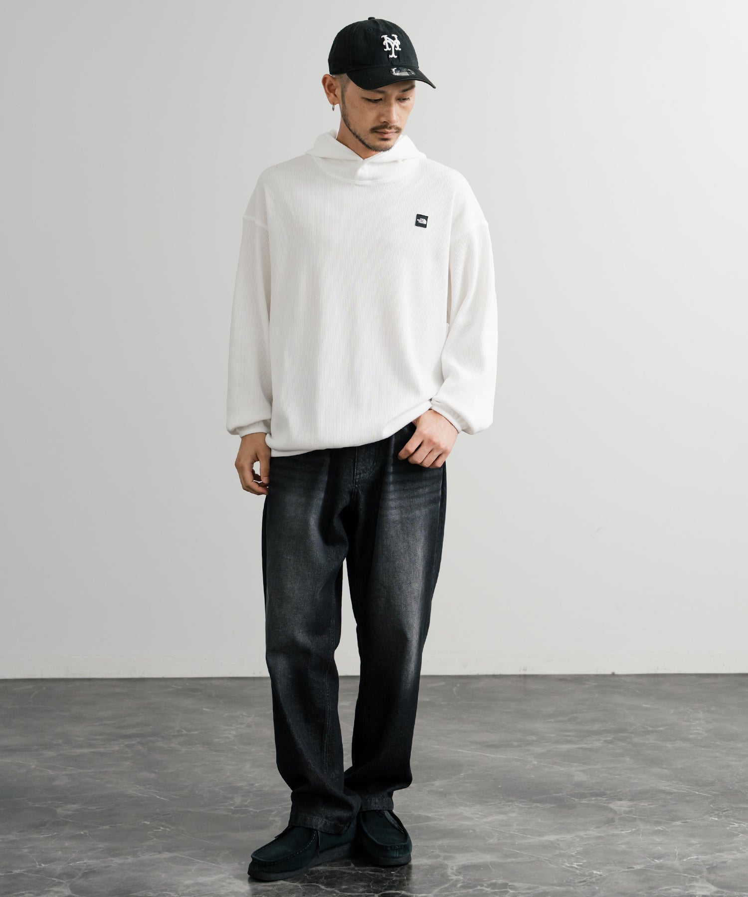 日本未展開モデル THE NORTH FACE ザ・ノースフェイス WHITE LABEL ホワイトレーベル WAFFLE HOOD PULLOVER オーバーサイズワッフルミニボックスロゴ刺繍パーカー 15065