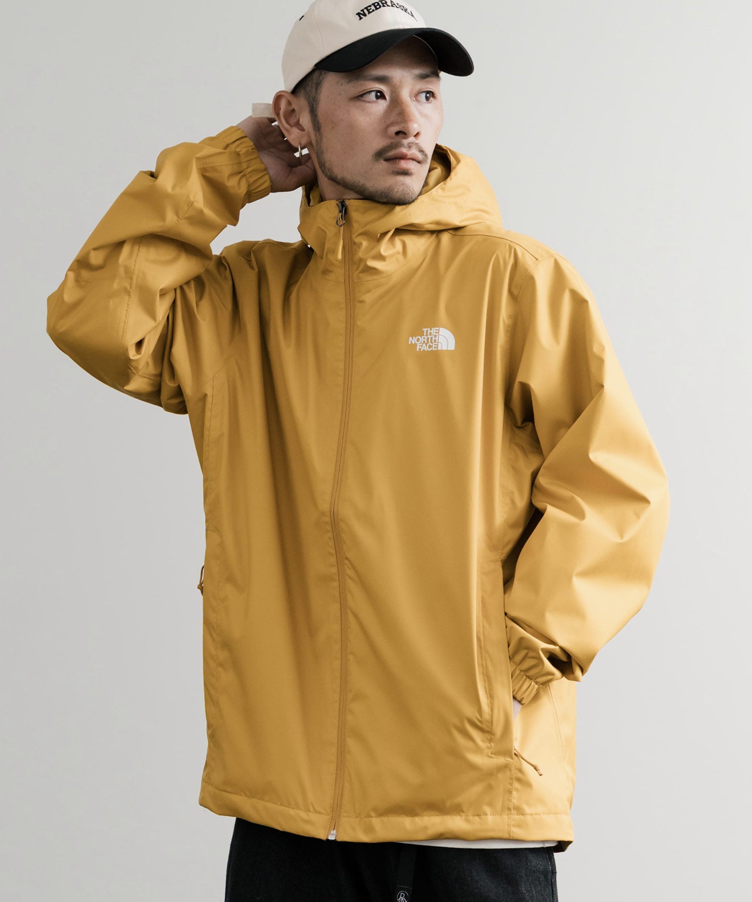 THE NORTH FACE QUEST JACKET ワンポイントロゴDRYVENTマウンテンパーカー/マンパ 15105