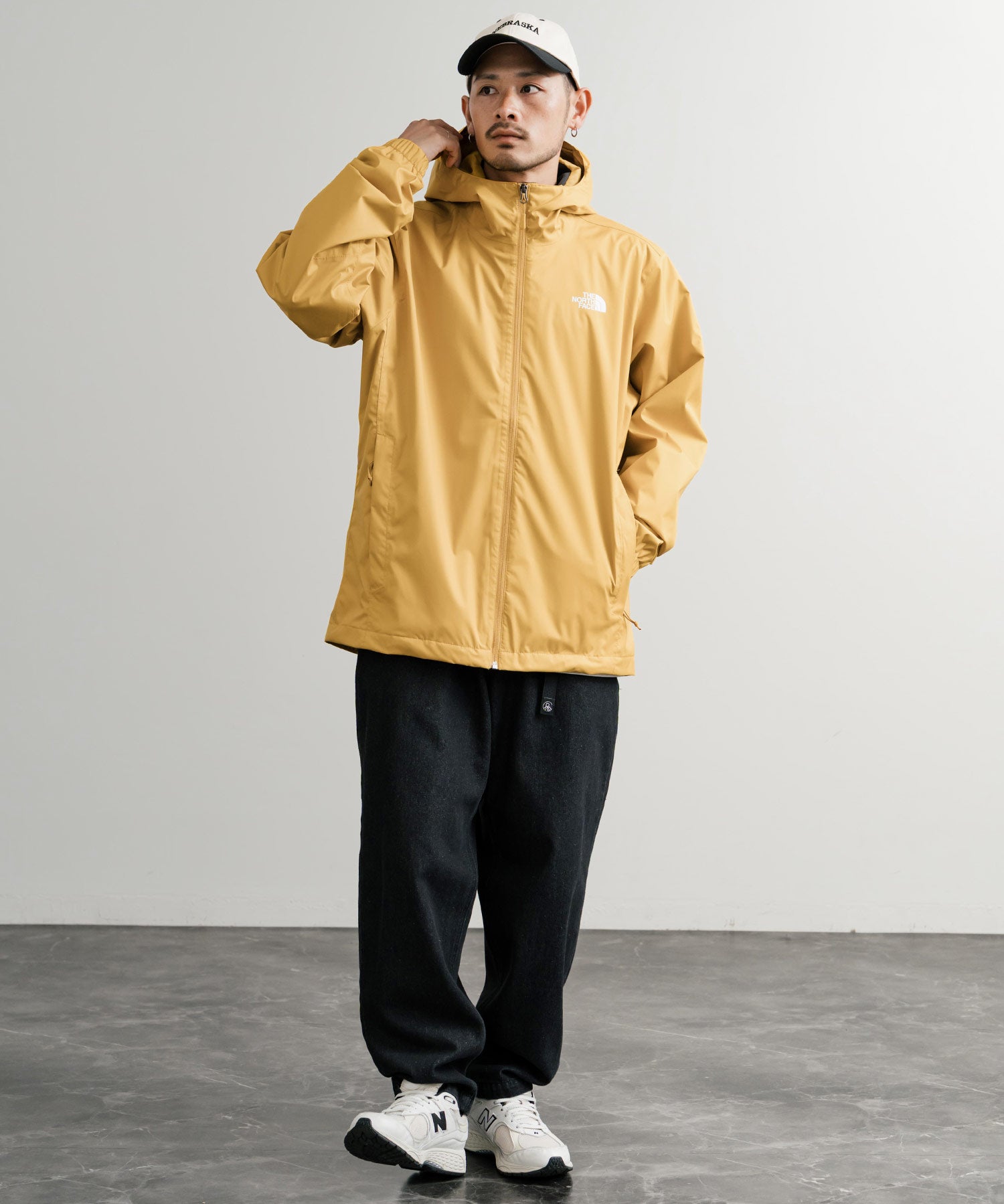 THE NORTH FACE QUEST JACKET ワンポイントロゴDRYVENTマウンテンパーカー/マンパ 15105