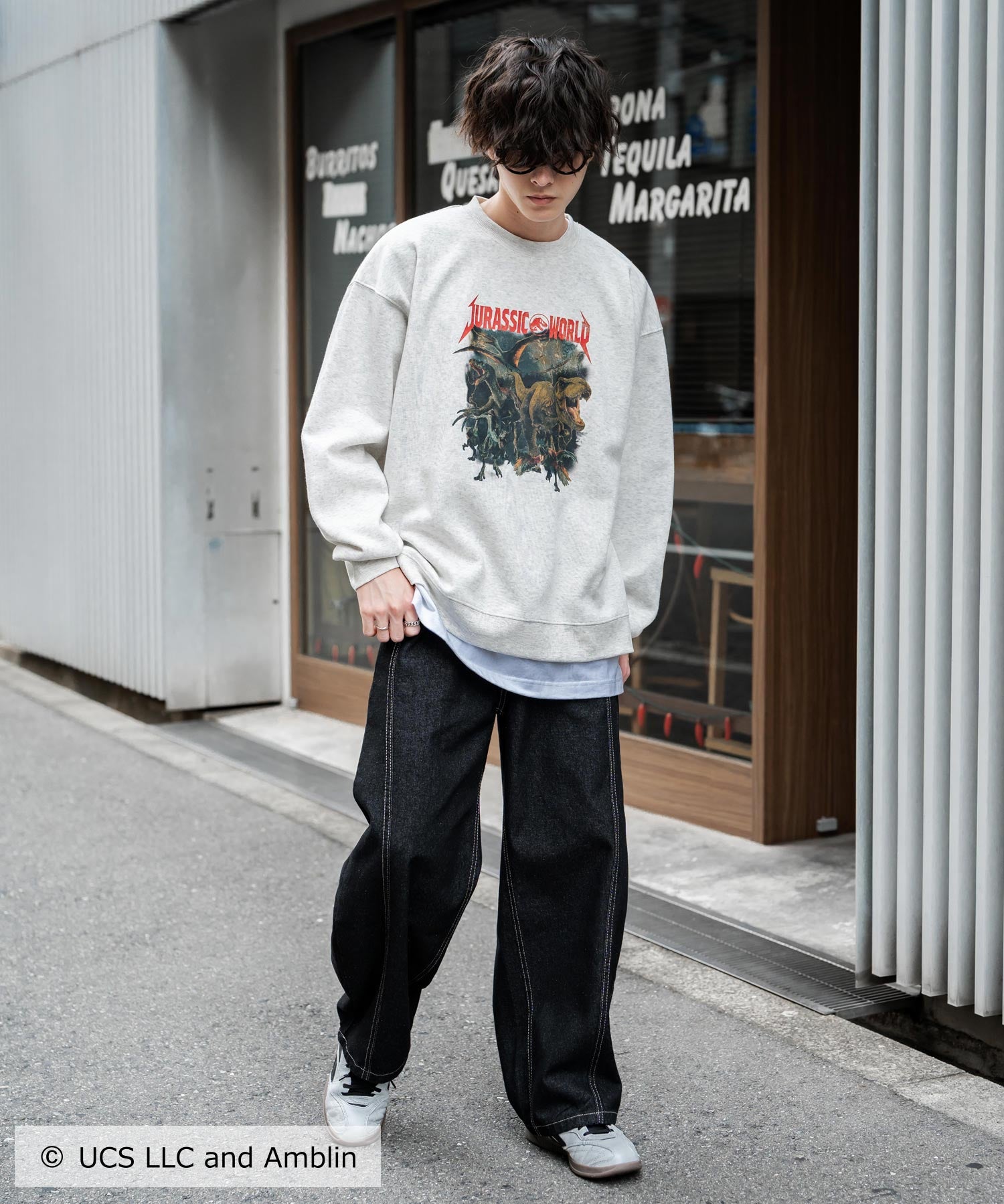 Universal City Studios LLC 別注コラボ オーバーサイズヴィンテージライクグラフィックプリント裏起毛スウェットトレーナー 15115