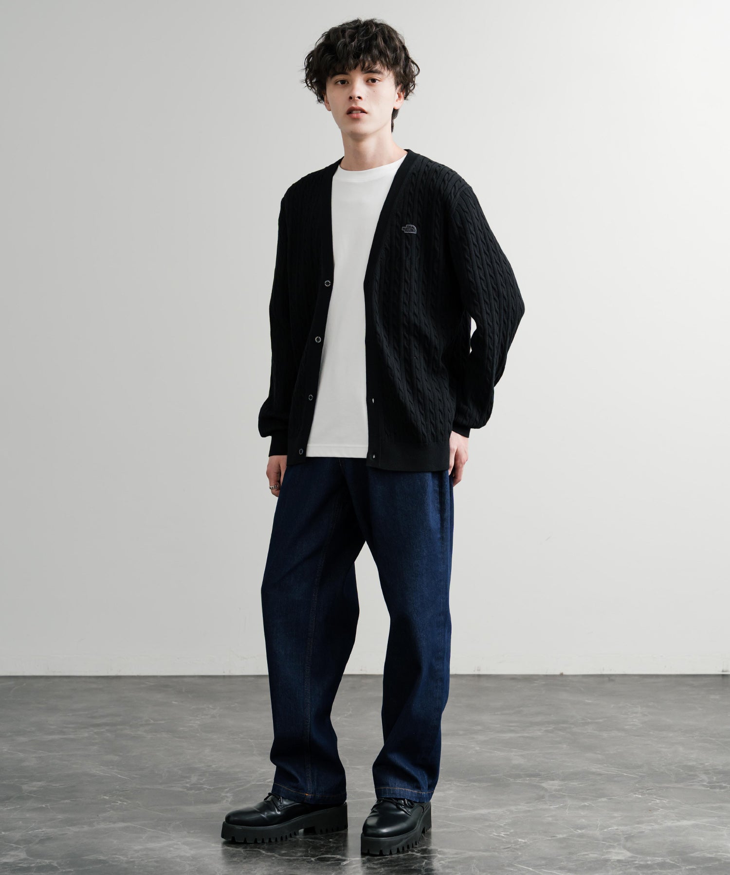 THE NORTH FACE ザ・ノースフェイス M'S HOLIDAY CARDIGAN ワンポイントロゴ刺繍Vネックニットカーディガン 15151