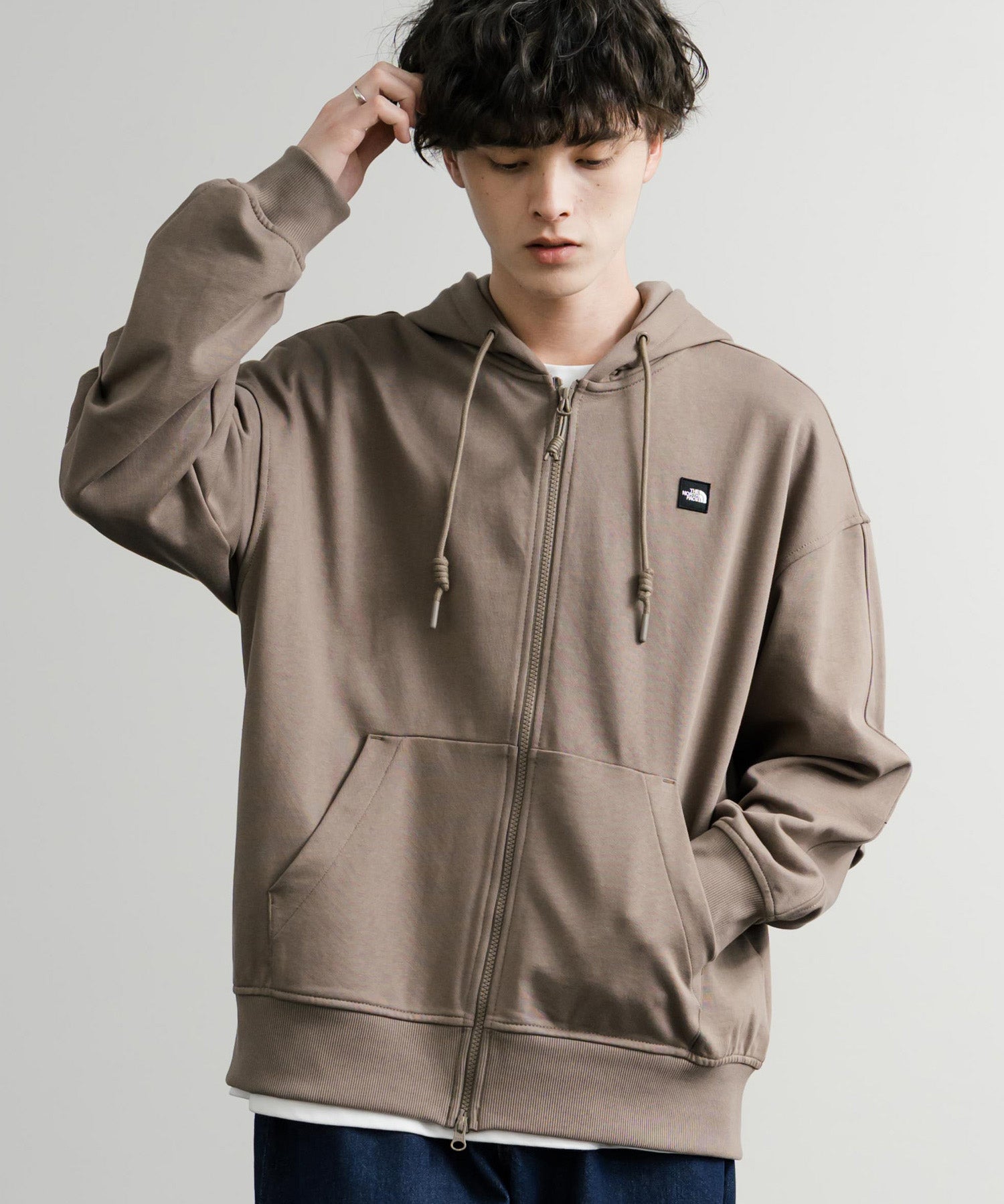日本未展開モデル THE NORTH FACE ザ・ノースフェイス WHITE LABEL ホワイトレーベル ESSENTIAL HOOD ZIP UP エッセンシャルフードジップアップパーカー 15154