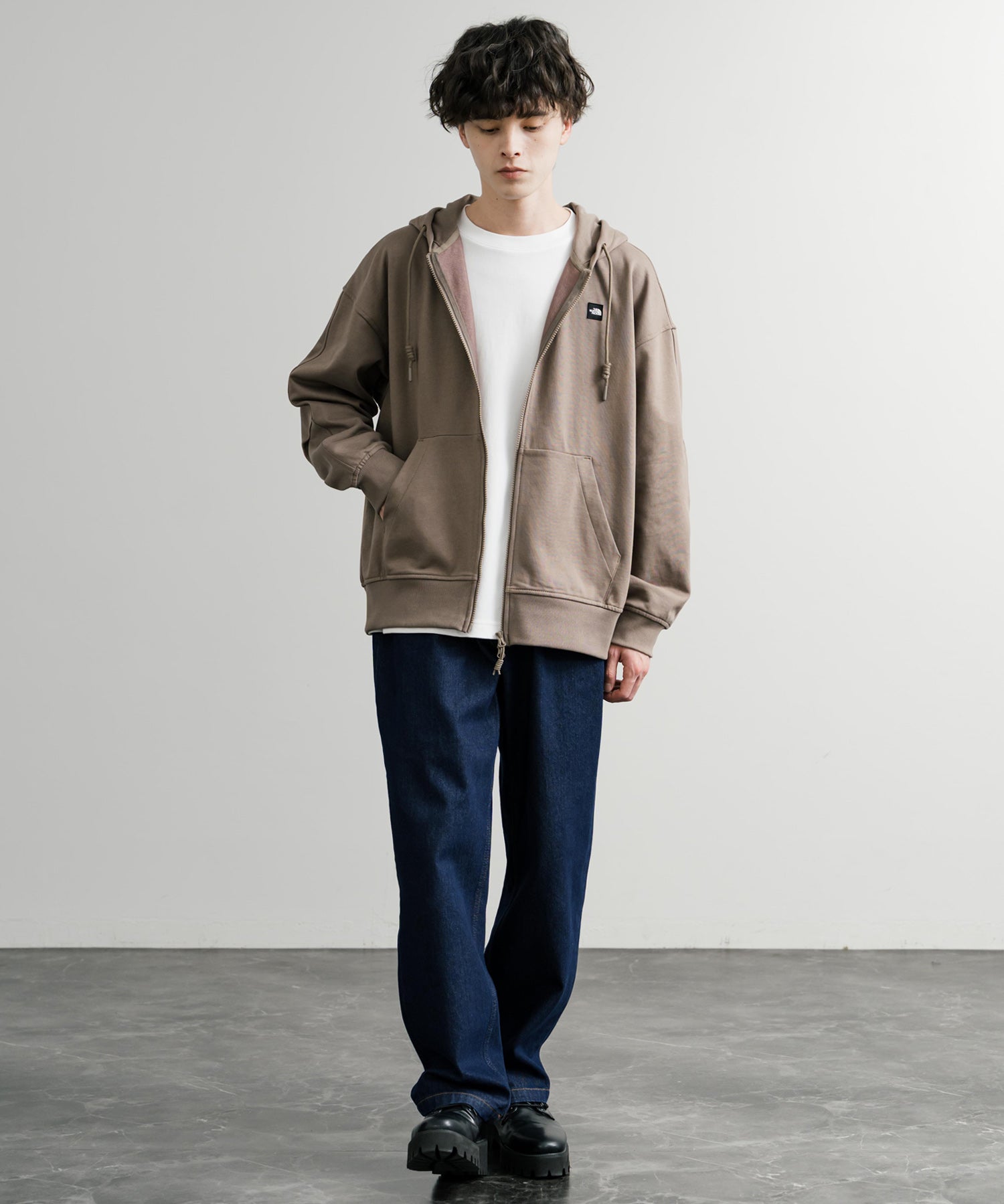 日本未展開モデル THE NORTH FACE ザ・ノースフェイス WHITE LABEL ホワイトレーベル ESSENTIAL HOOD ZIP UP エッセンシャルフードジップアップパーカー 15154
