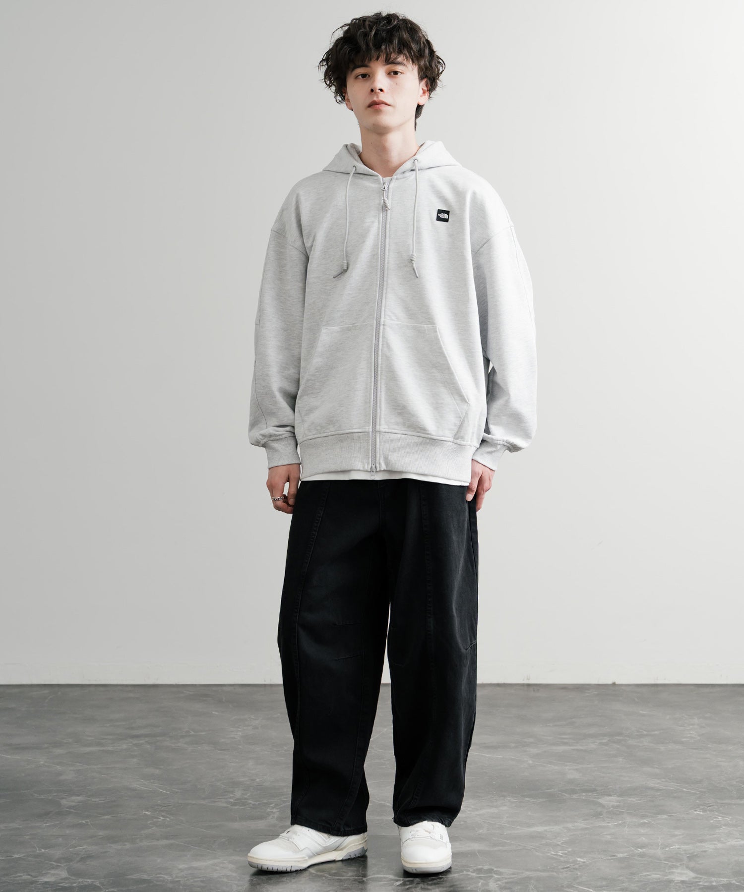 日本未展開モデル THE NORTH FACE ザ・ノースフェイス WHITE LABEL ホワイトレーベル ESSENTIAL HOOD ZIP UP エッセンシャルフードジップアップパーカー 15154