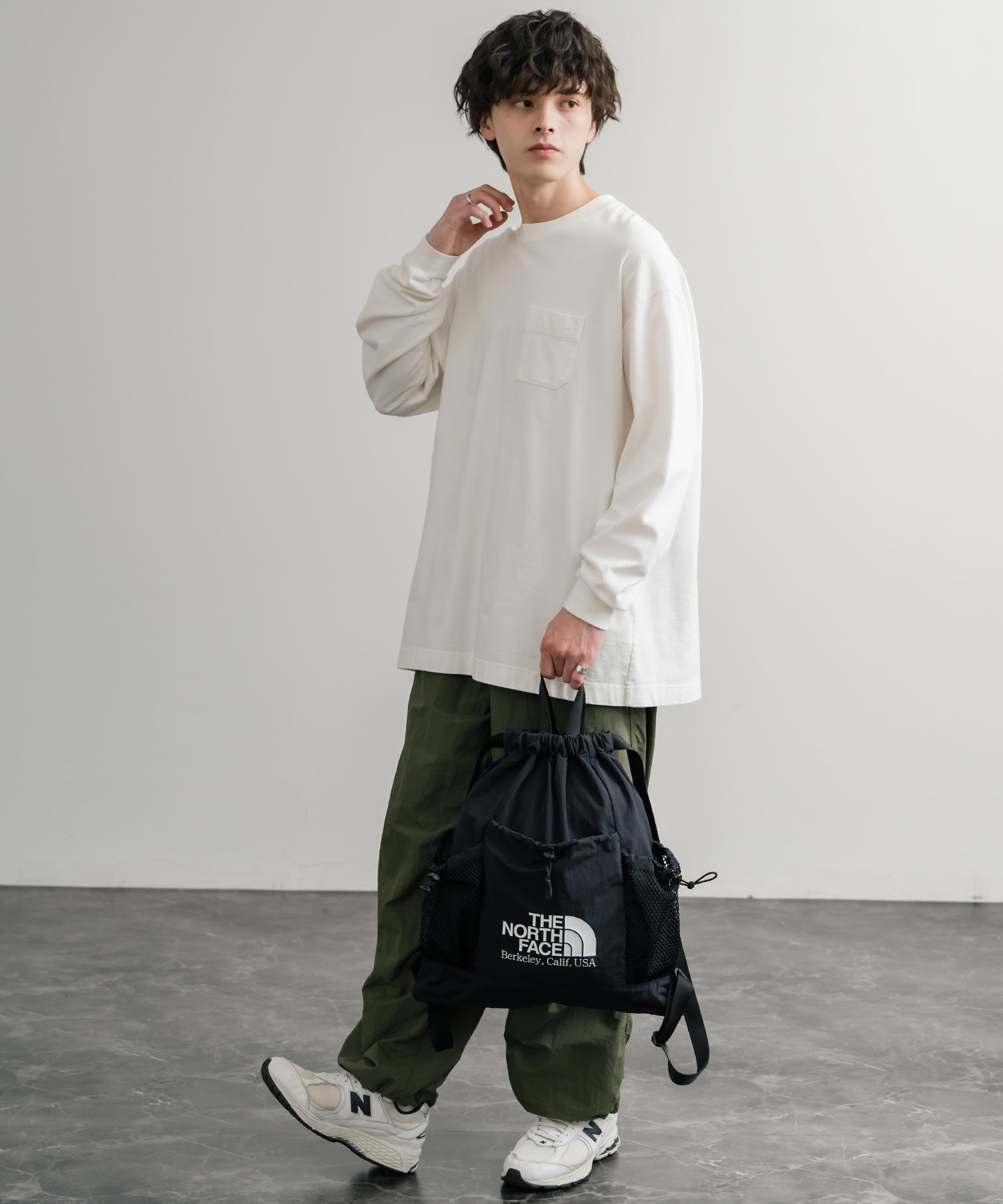 日本未展開モデル THE NORTH FACE ザ・ノースフェイス WHITE LABEL ホワイトレーベル LINDEN MESH GYM SACK ワンポイントロゴナップサック 15185