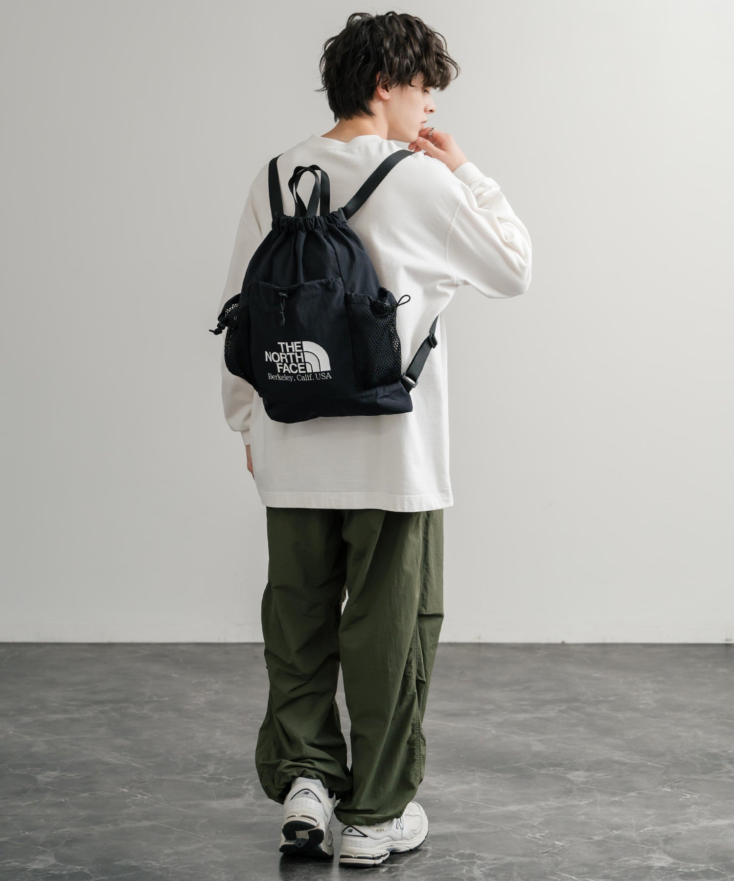 日本未展開モデル THE NORTH FACE ザ・ノースフェイス WHITE LABEL ホワイトレーベル LINDEN MESH GYM SACK ワンポイントロゴナップサック 15185