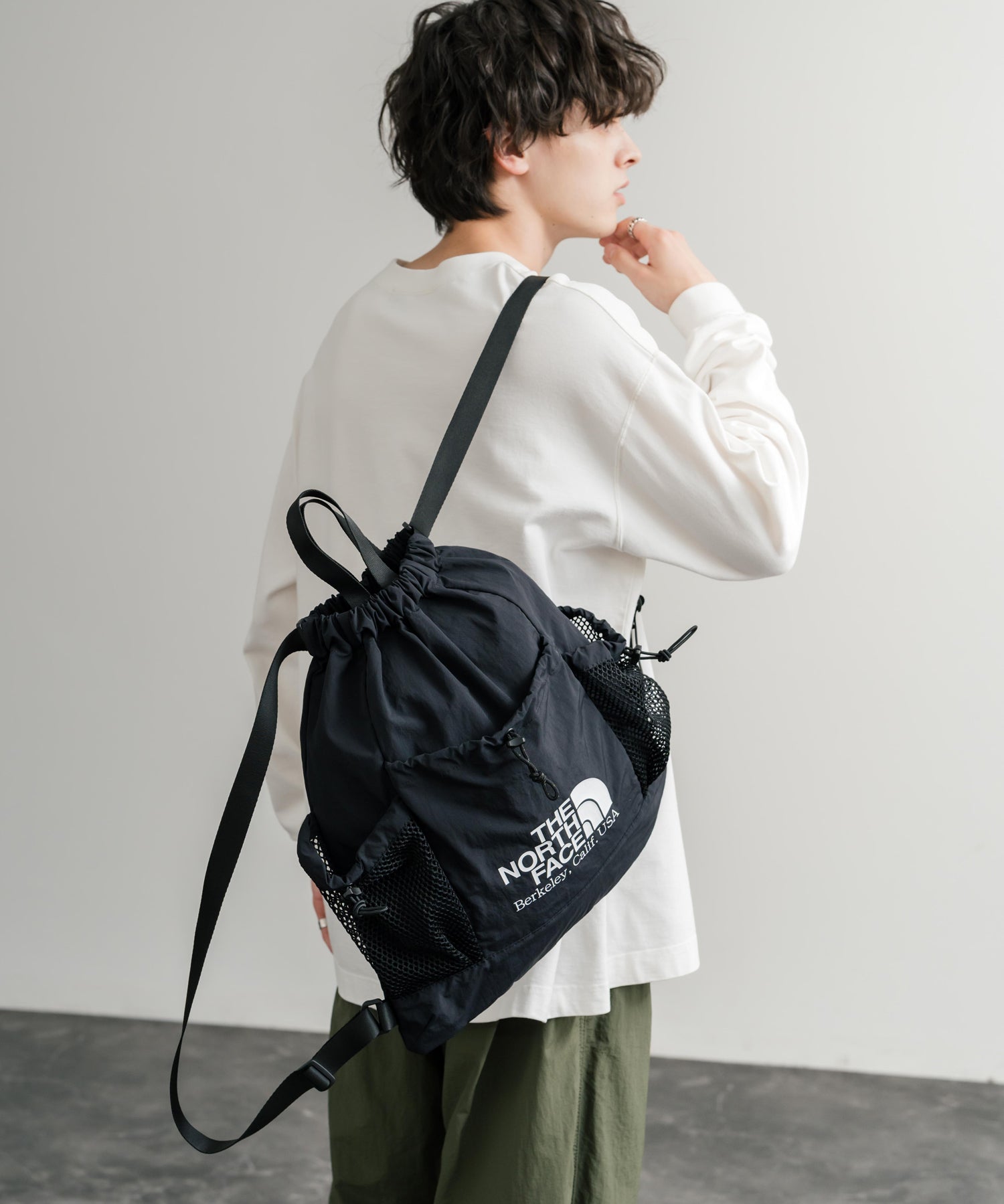 日本未展開モデル THE NORTH FACE ザ・ノースフェイス WHITE LABEL ホワイトレーベル LINDEN MESH GYM SACK ワンポイントロゴナップサック 15185