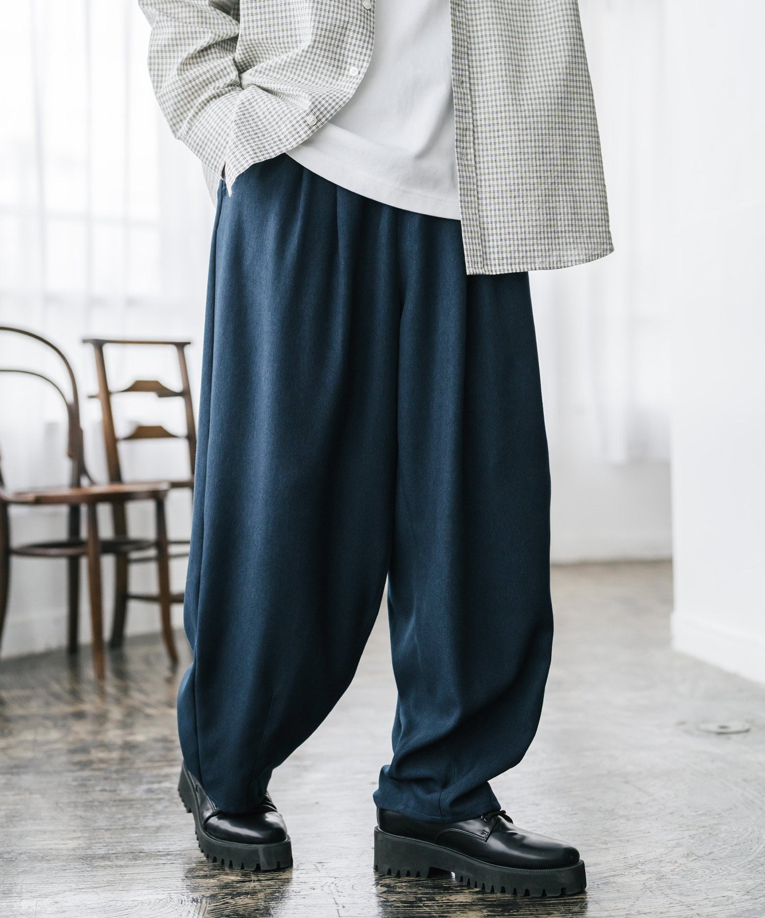 サージツイル2タックイージーワイドバルーンパンツ 15187