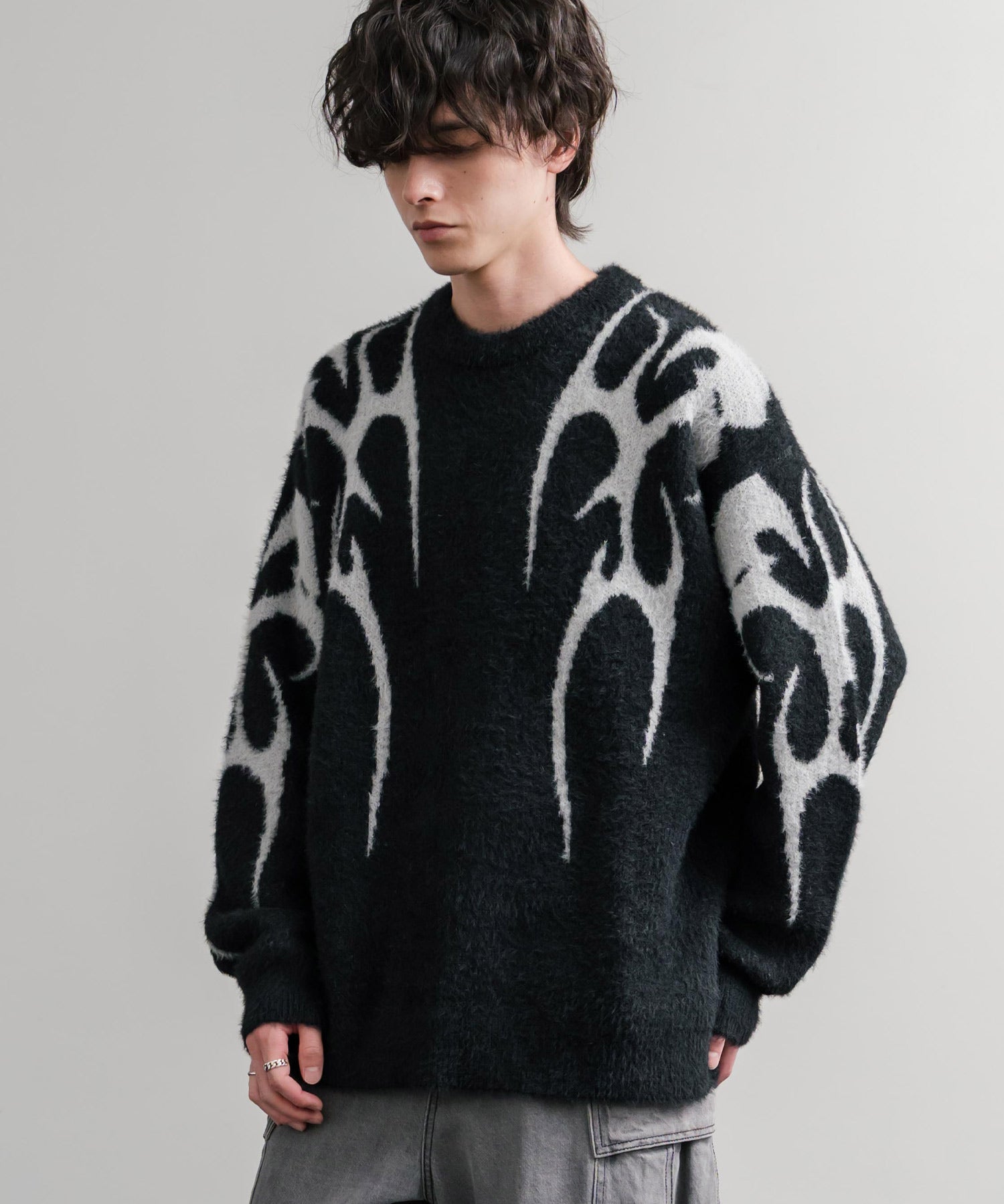 5Gフェザーヤーンジャガードトライバル柄ルーズクルーネック長袖ニット 15191