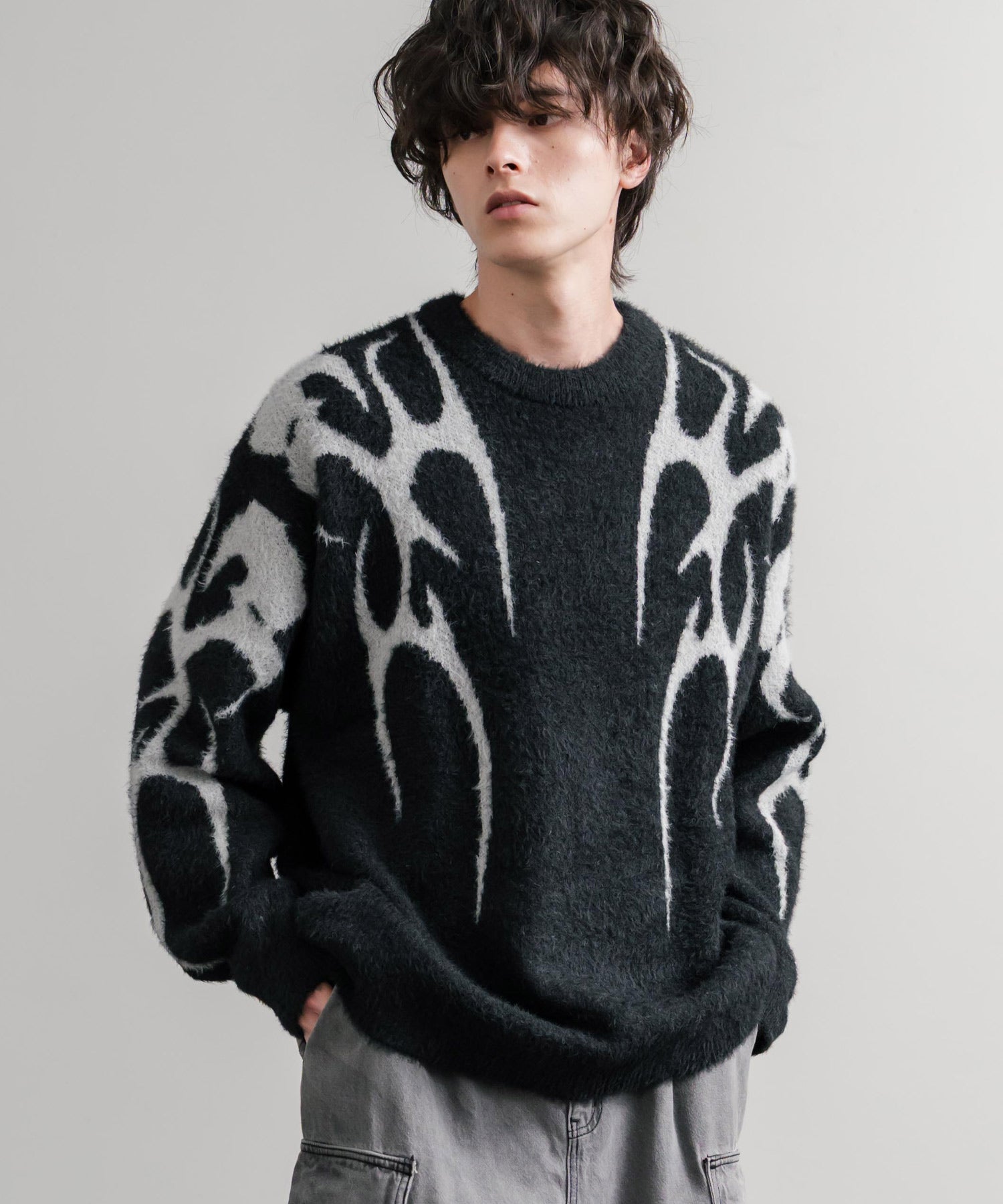 5Gフェザーヤーンジャガードトライバル柄ルーズクルーネック長袖ニット 15191