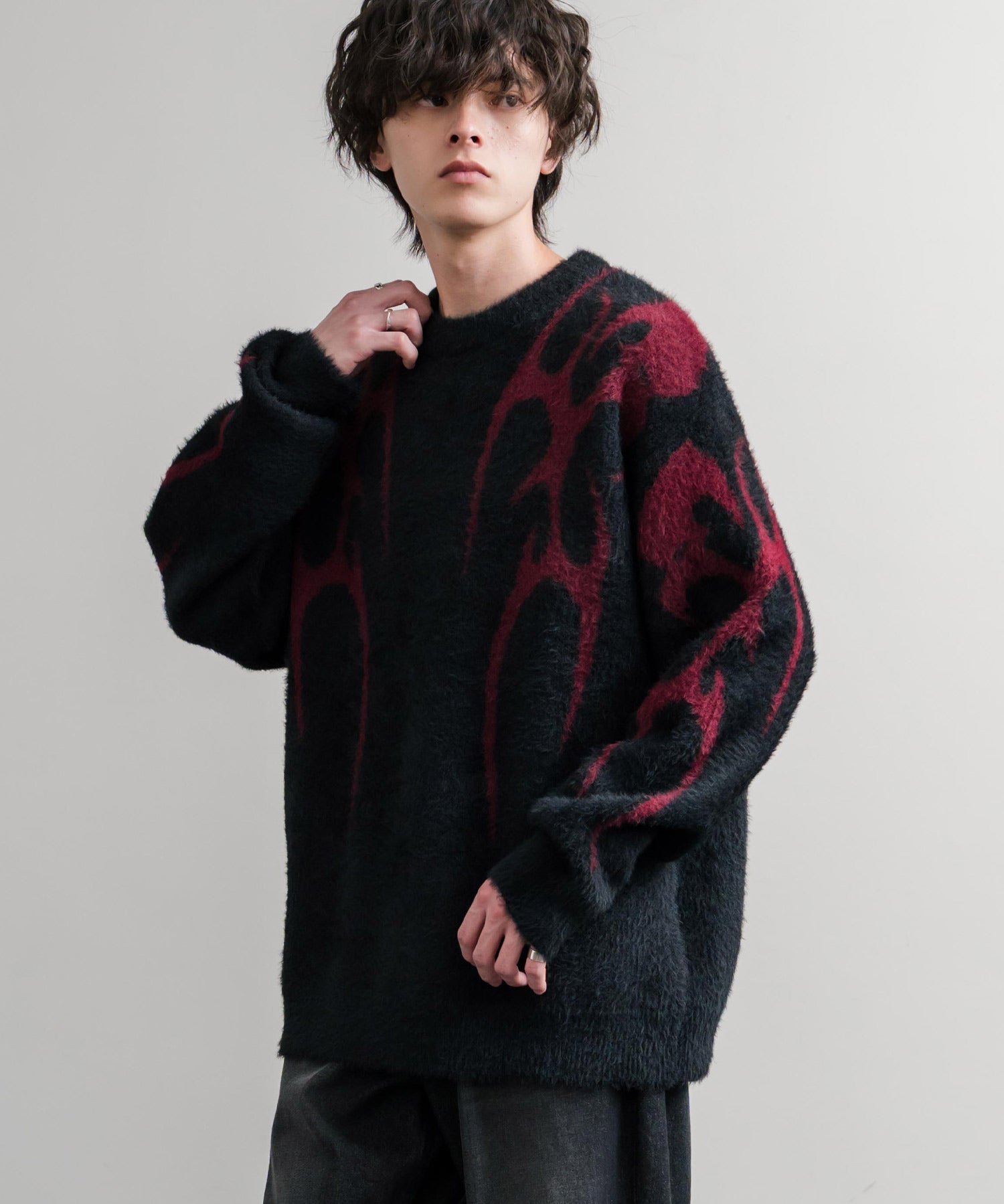 5Gフェザーヤーンジャガードトライバル柄ルーズクルーネック長袖ニット 15191