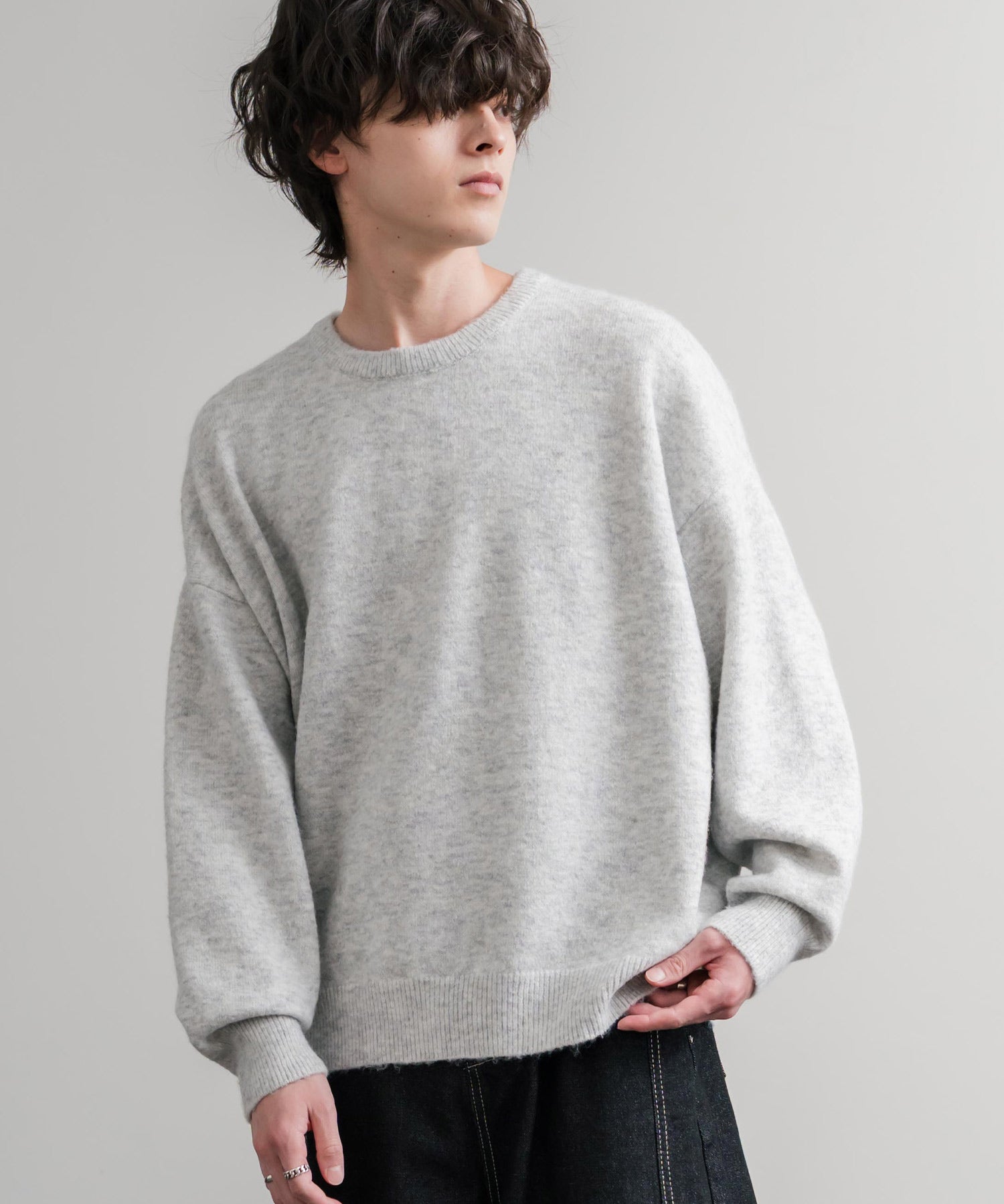 オーバーサイズ5Gウール混天竺ショート丈クルーネックニットセーター 15192