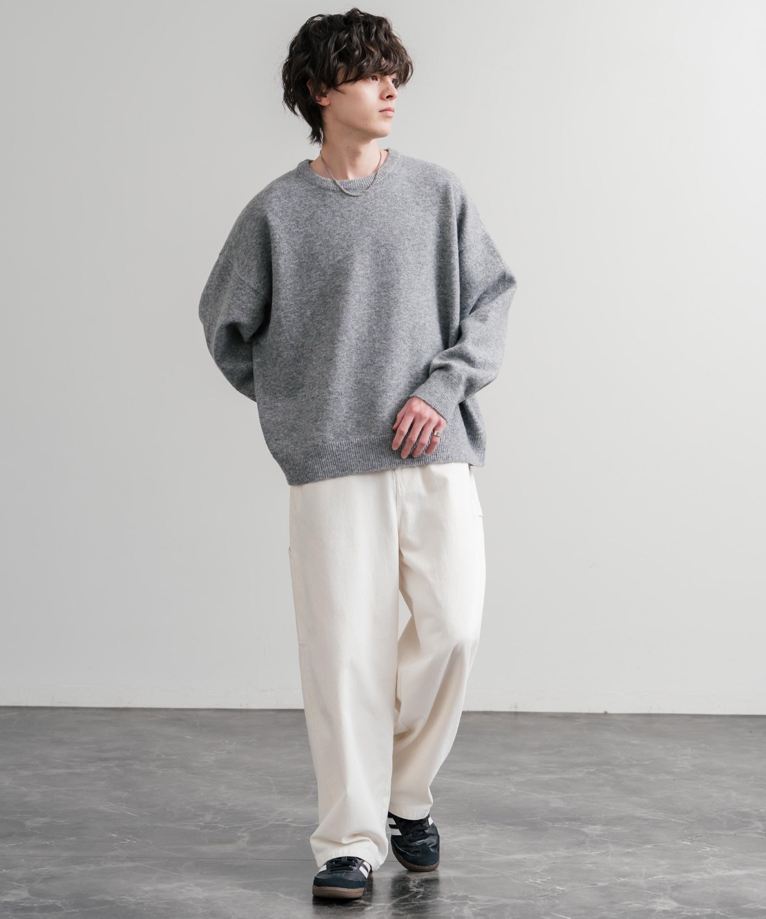 オーバーサイズ5Gウール混天竺ショート丈クルーネックニットセーター 15192