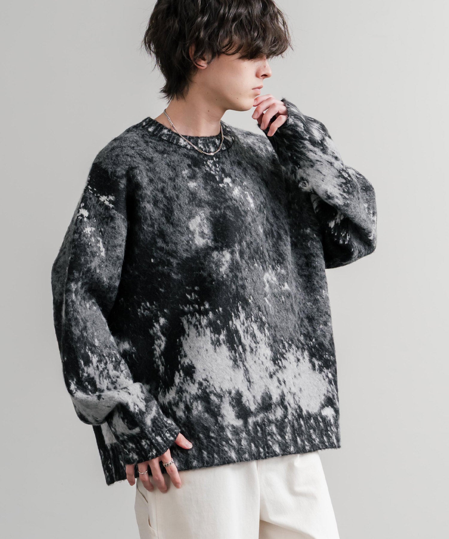 オーバーサイズ5Gジャガード編みアブストラクト柄クルーネックニットセーター 15193