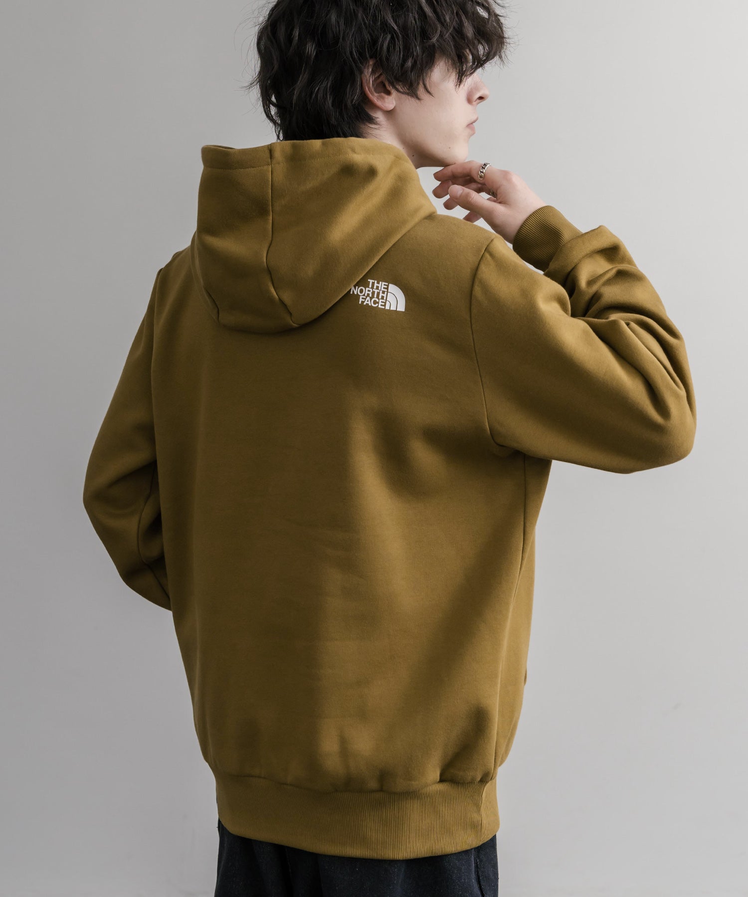 THE NORTH FACE ザ・ノースフェイス SIMPLE DOME HOODIE オーバーサイズ裏起毛シンプルワンポイントロゴプルオーバーパーカー 15215
