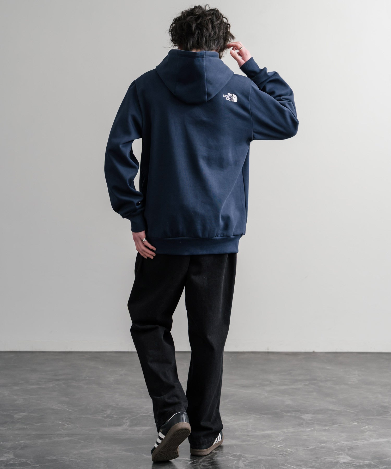 新色追加 THE NORTH FACE ザ・ノースフェイス SIMPLE DOME HOODIE オーバーサイズ裏起毛シンプルワンポイントロゴプルオーバーパーカー 15215