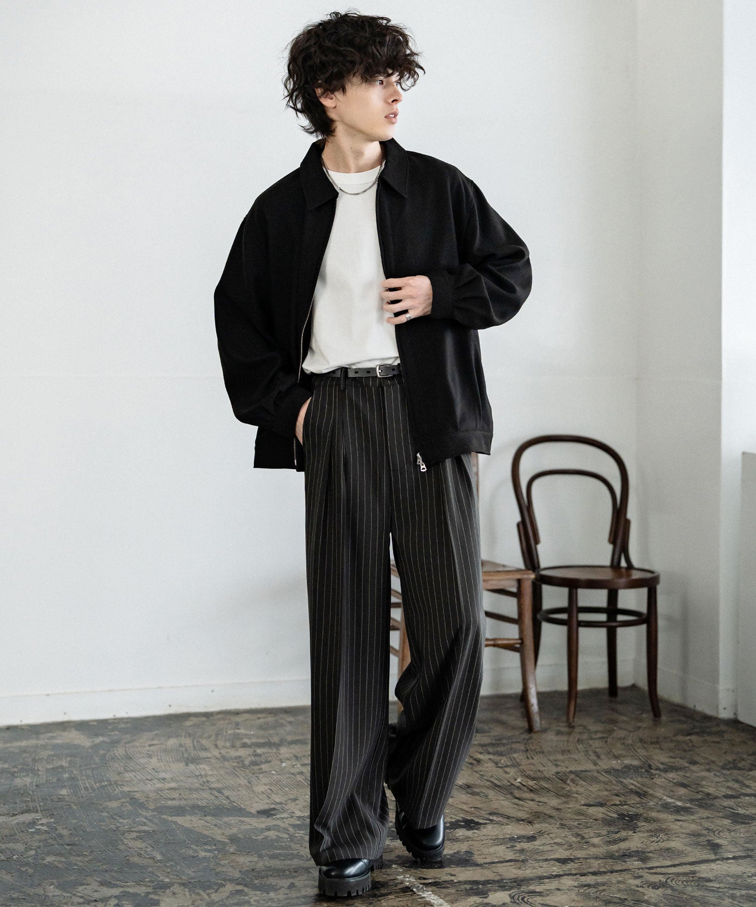 セミワイド2タックストレートスラックス 15248