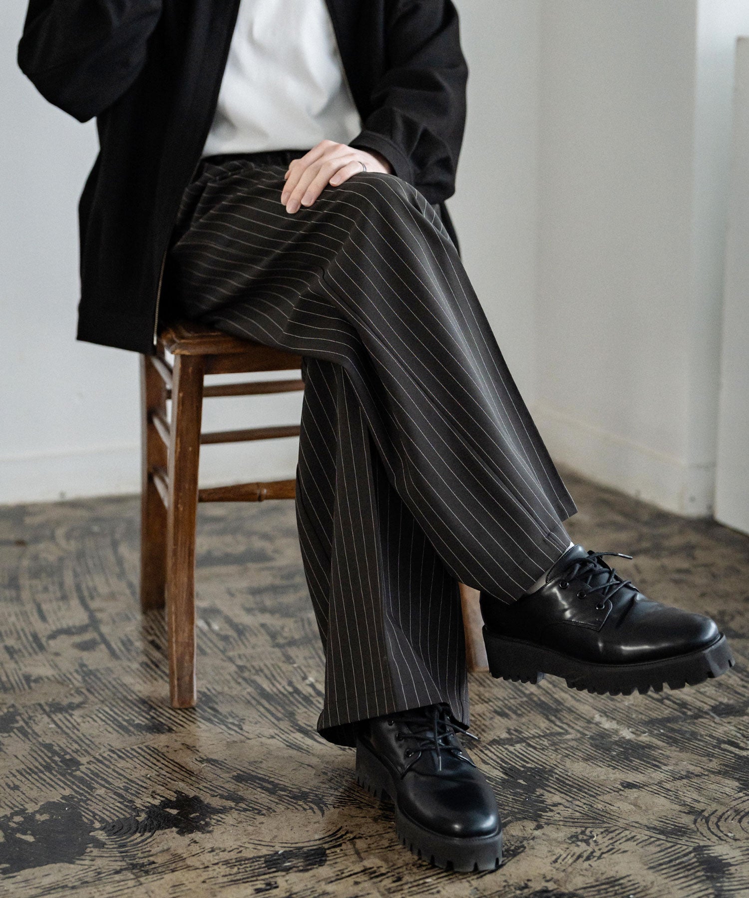 セミワイド2タックストレートスラックス 15248