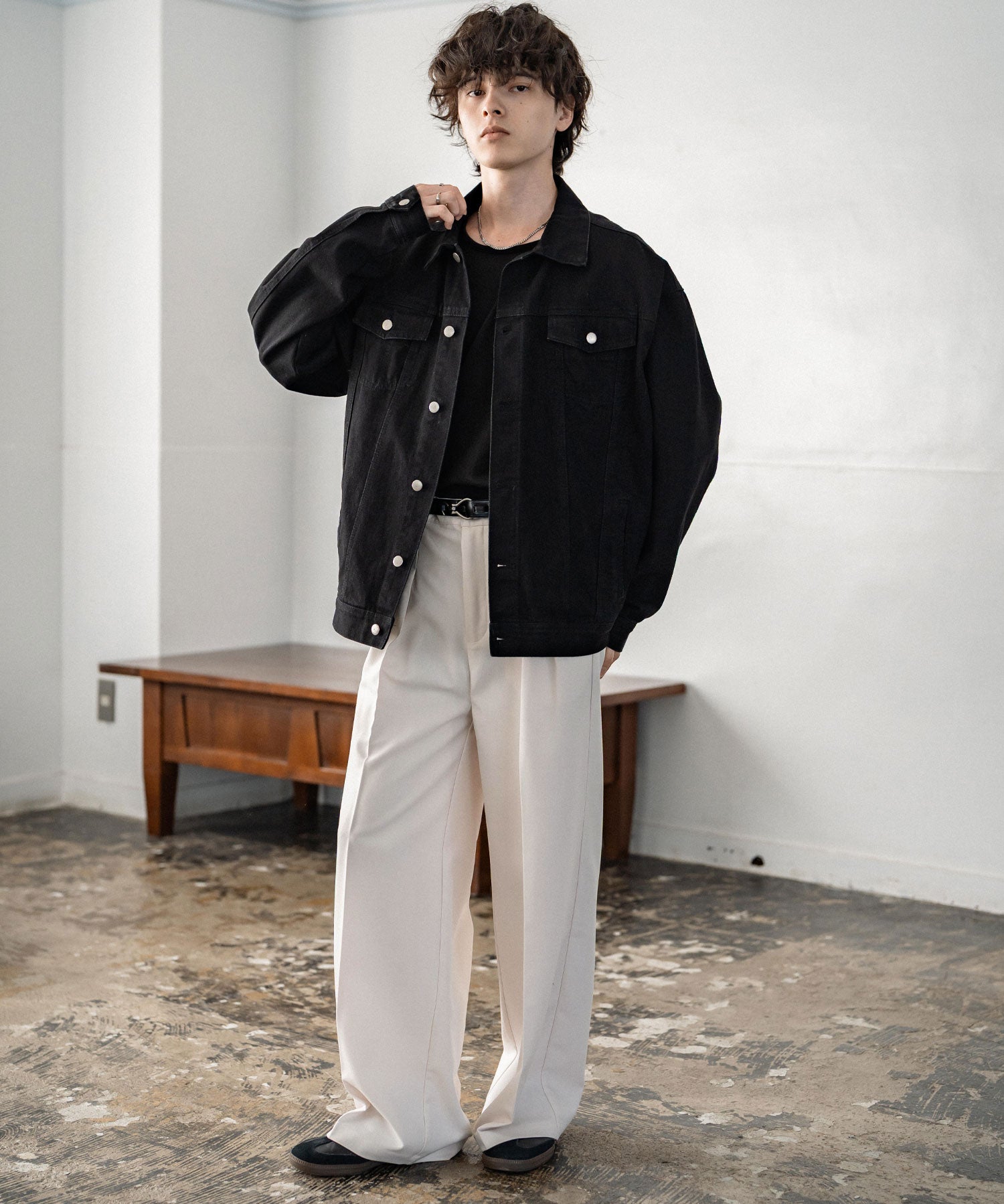 セミワイド2タックストレートスラックス 15248