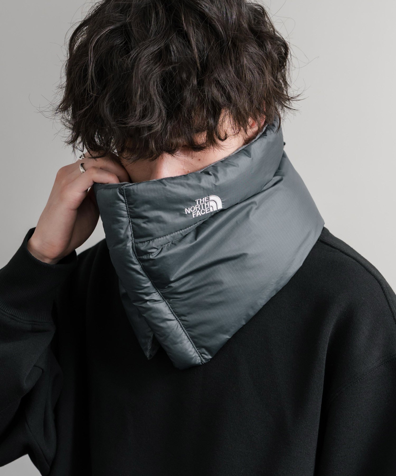 THE NORTH FACE NUPTSE NECK WARMER ワンポイントロゴヌプシネック