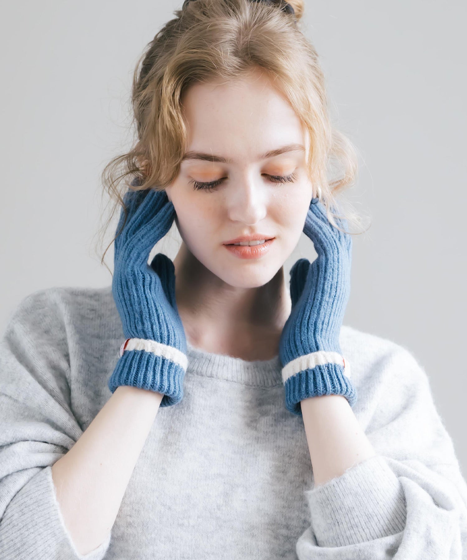 【スマホ/タッチパネル対応】ホールタッチリブニットライングローブ手袋 15255